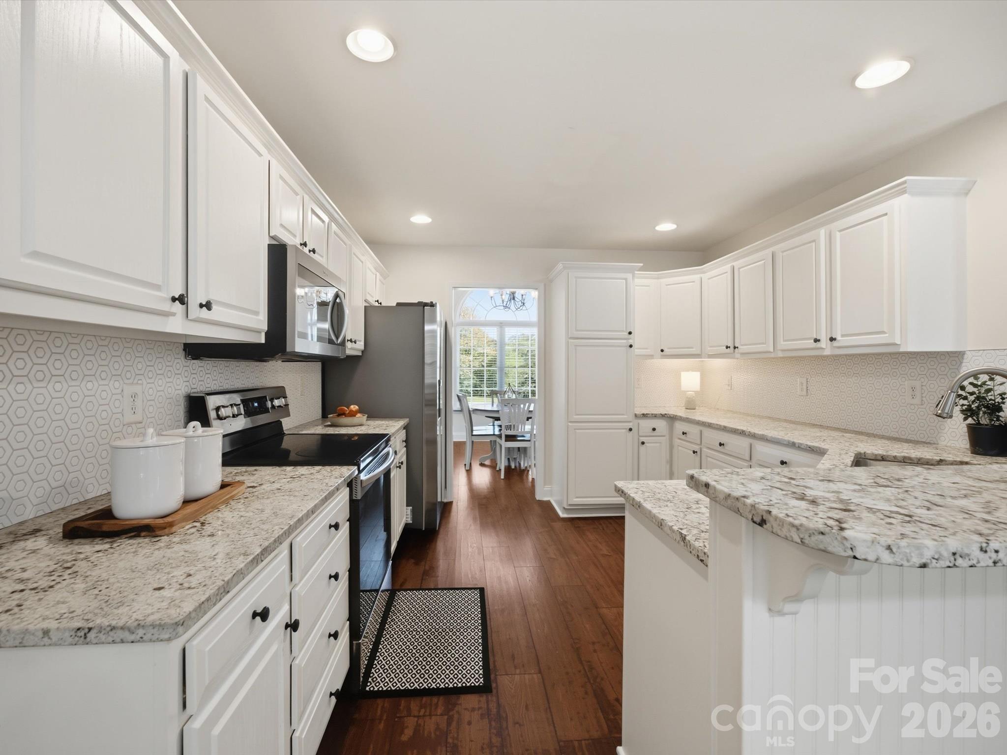 5100 Basswood Drive Property Photo 12