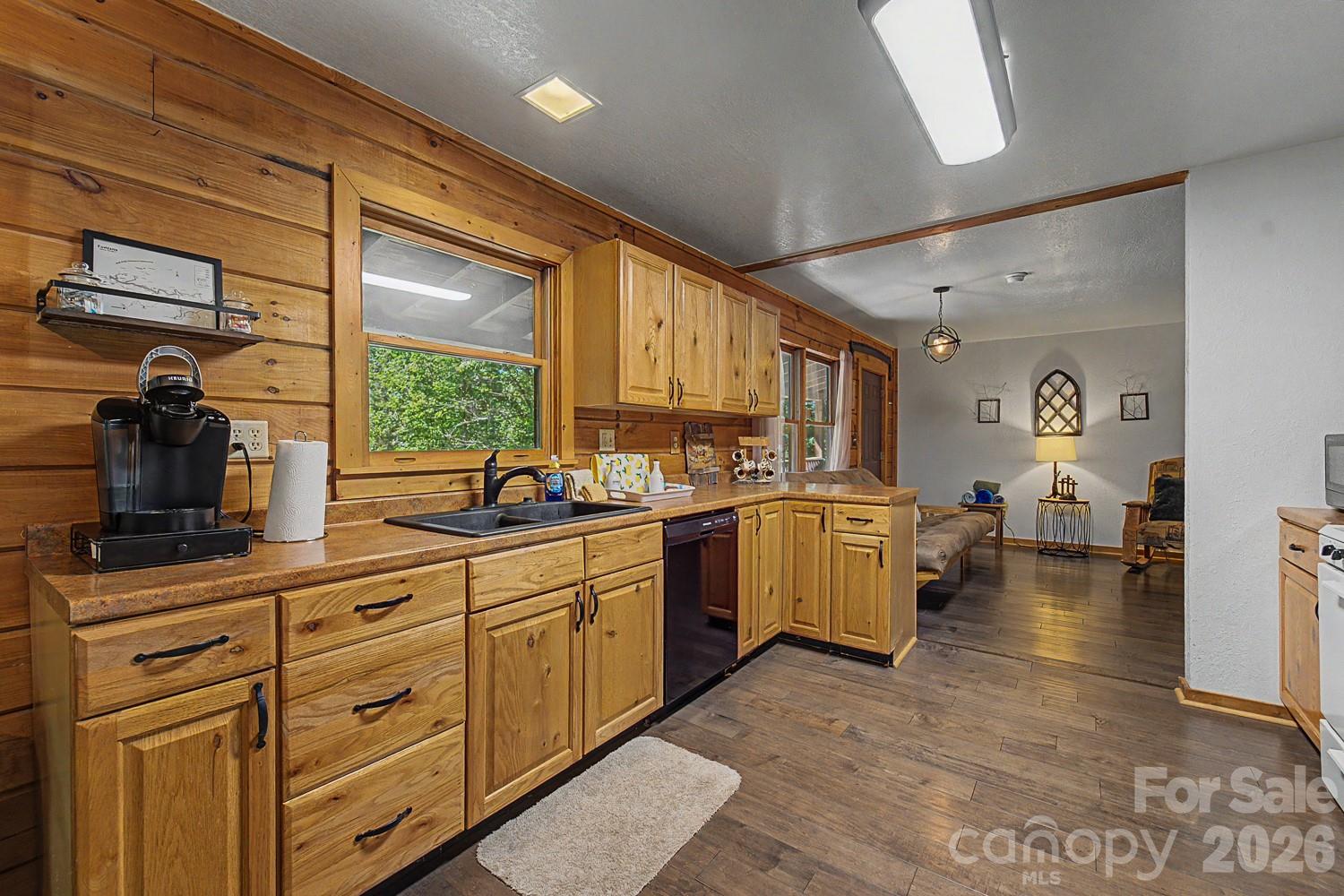 181 Seven Springs Road Property Photo 27