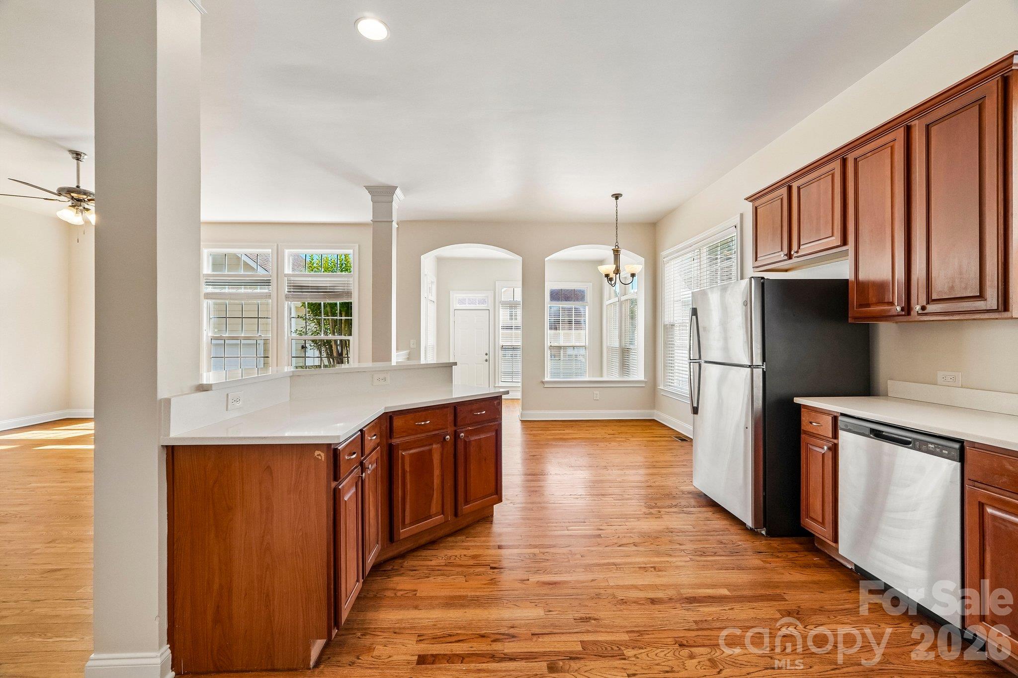 1001 Gainsborough Drive Property Photo 13