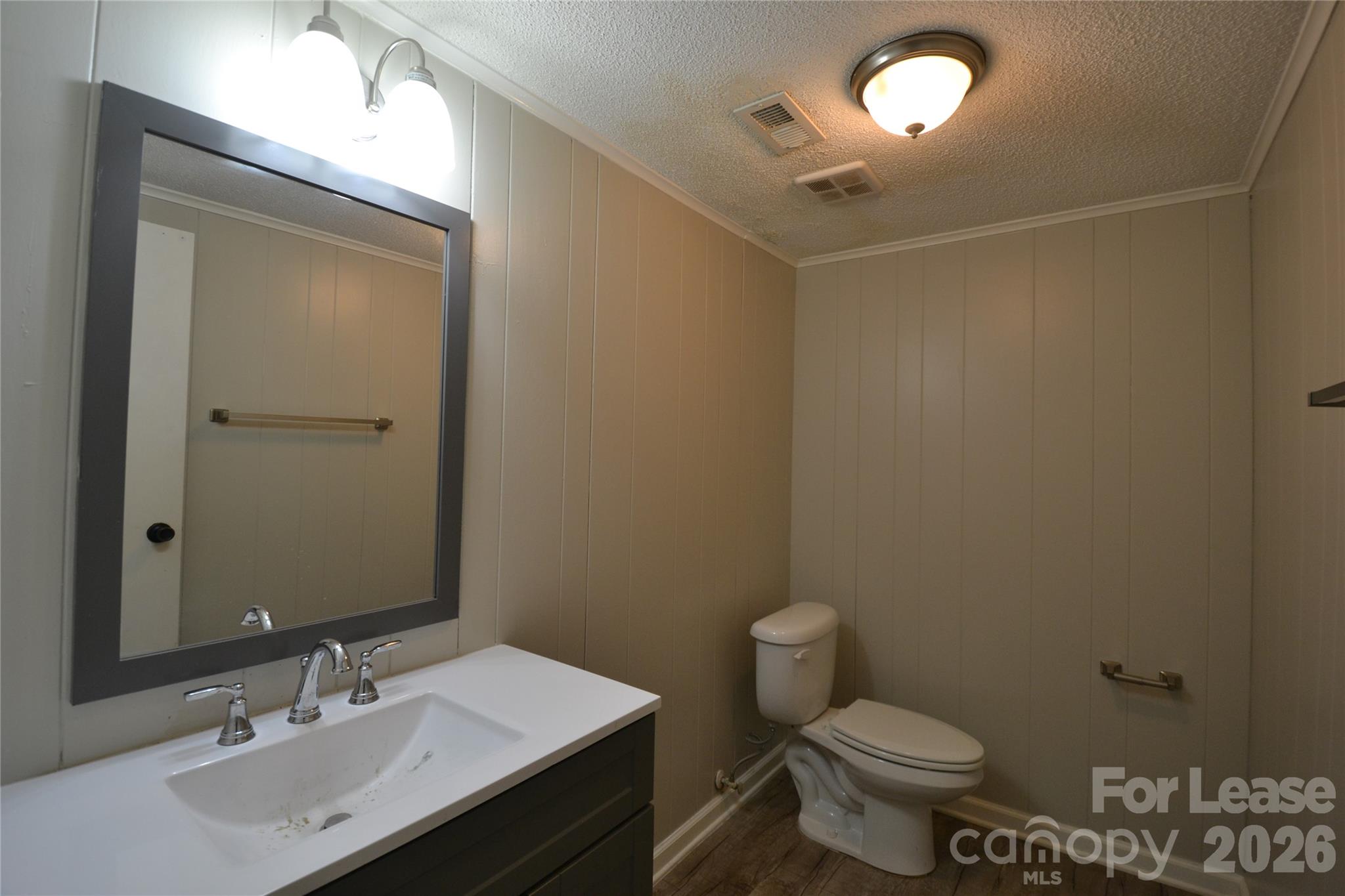 116 E Church Street Property Photo 13
