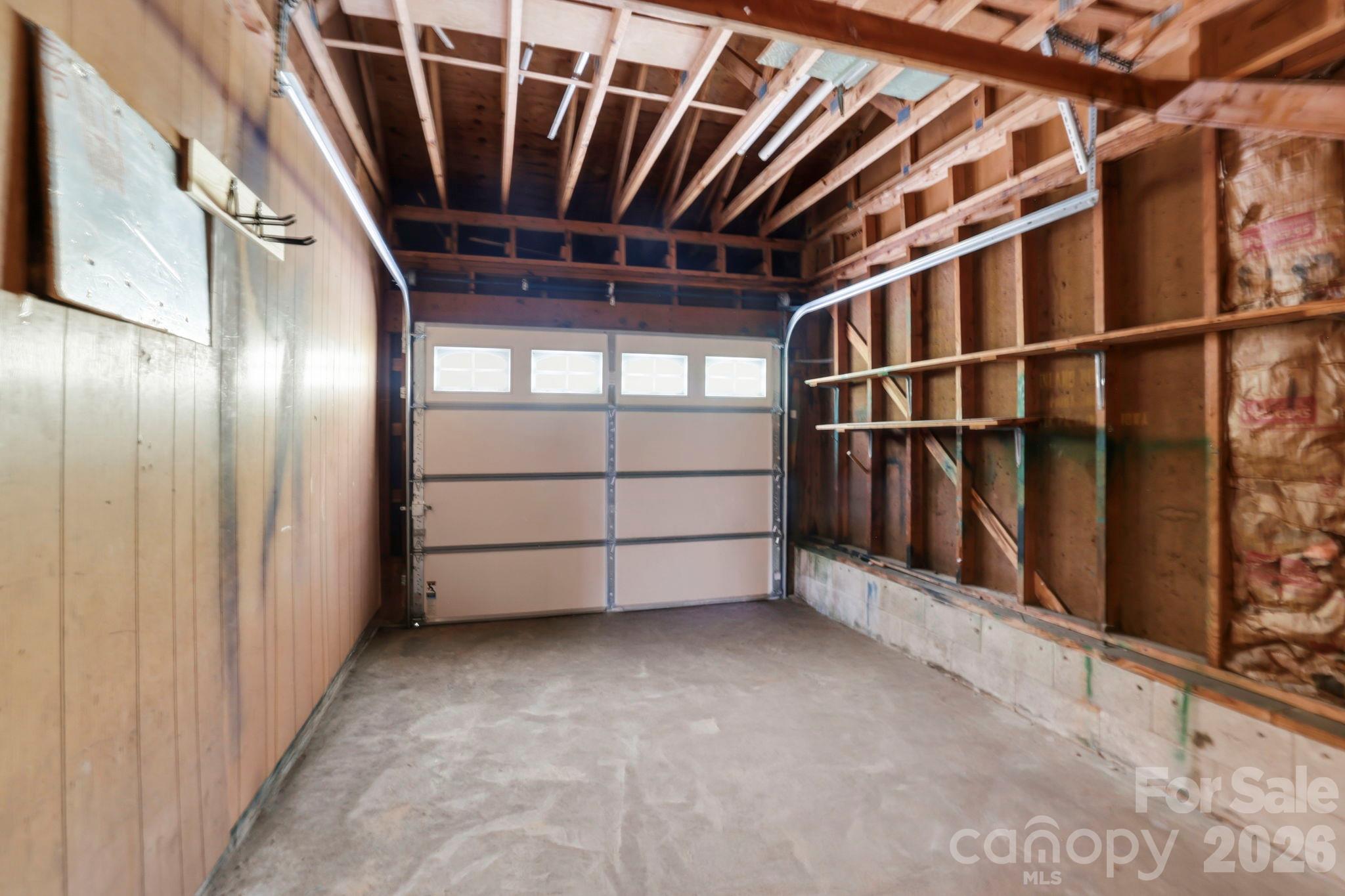 648 Crystal Drive Property Photo 27
