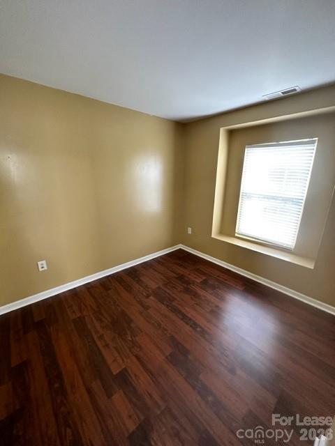 13607 Riding Hill Avenue Property Photo 8