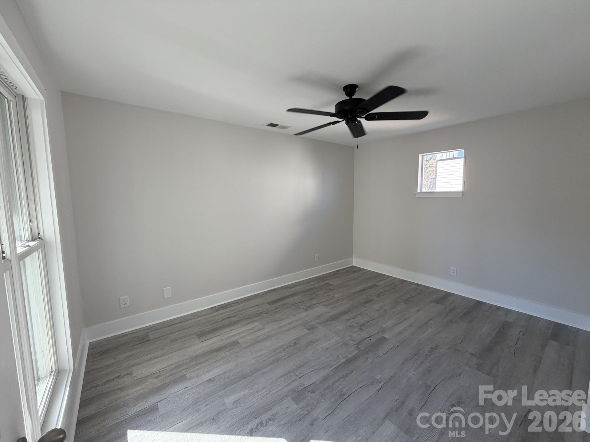 18729 Vineyard Point Lane Property Photo 7
