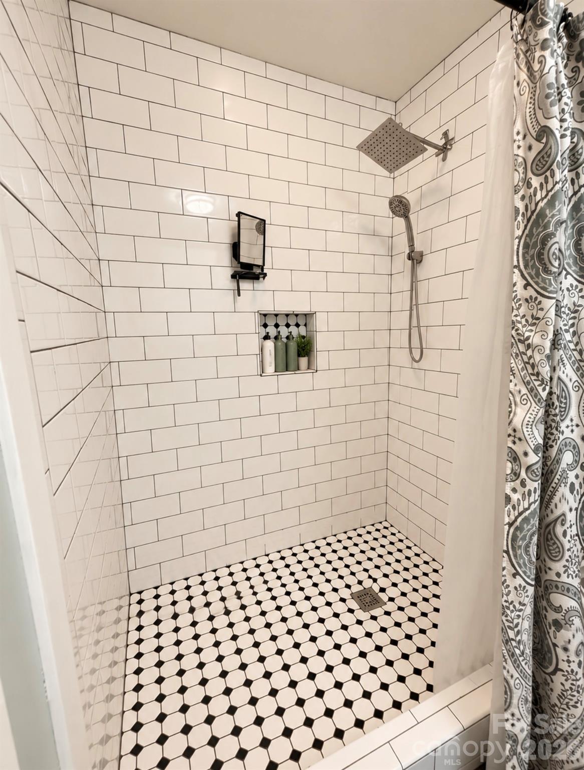 125 Willow Avenue Property Photo 15
