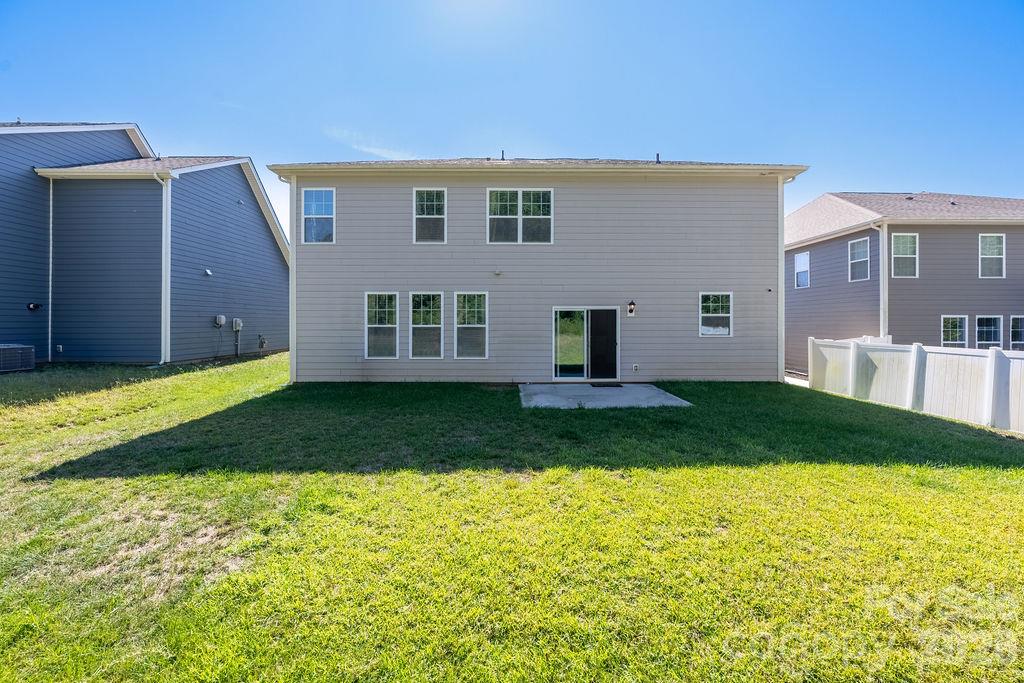 108 Northstone Road Property Photo 43
