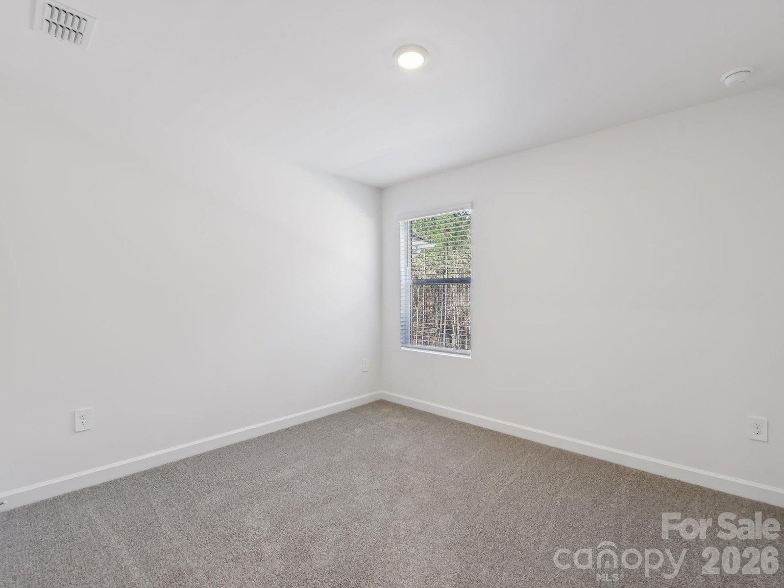 7292 Yardley Street Property Photo 14