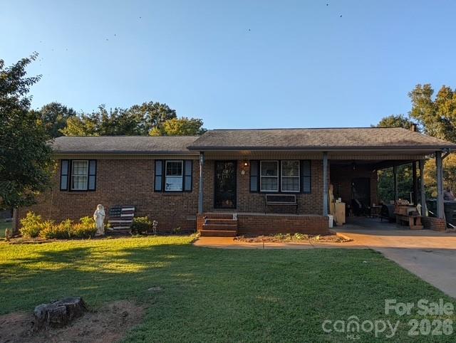 106 Holland Drive Property Photo 1