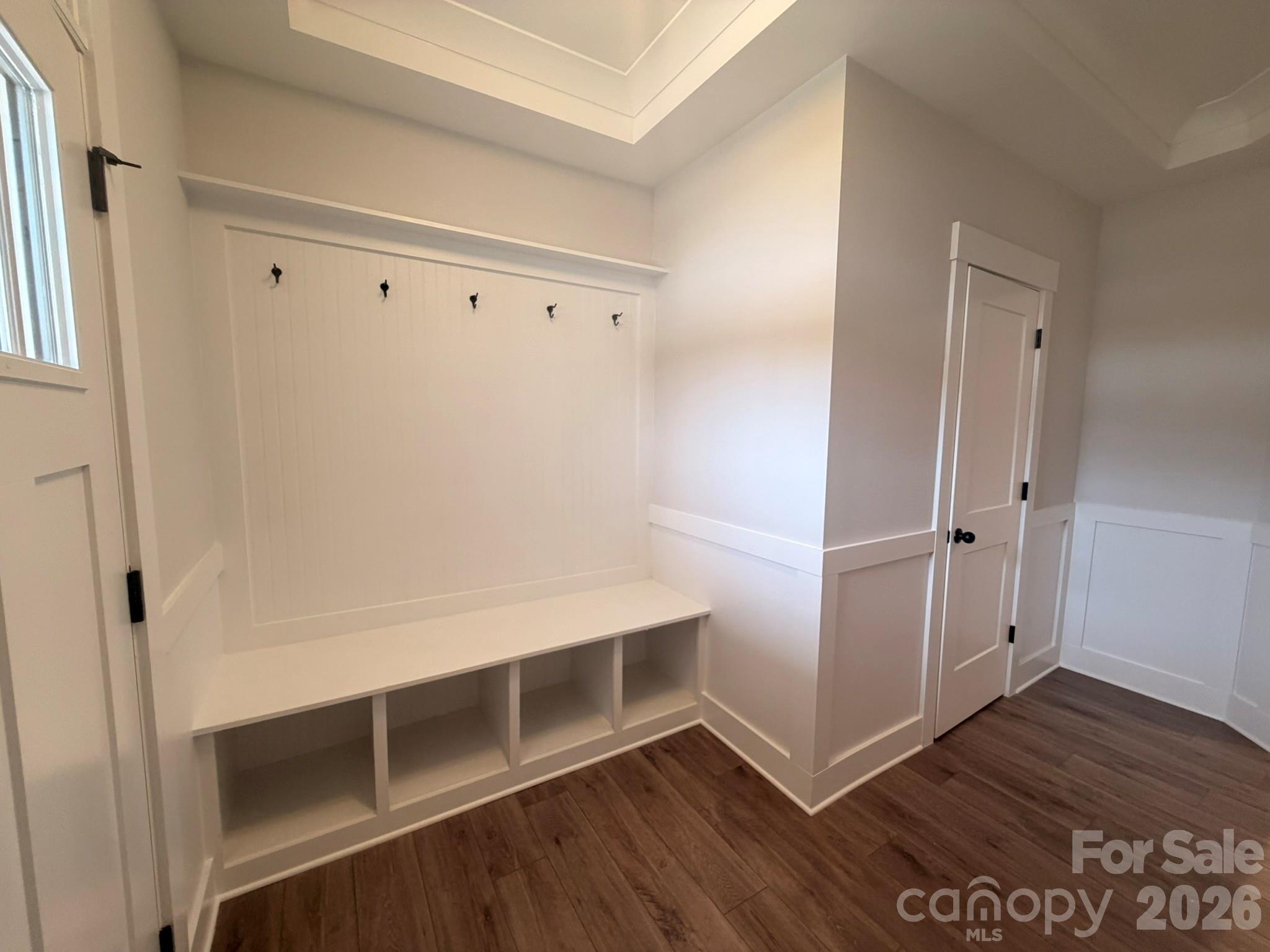 406 Blythe Townhome Lane Property Photo 3