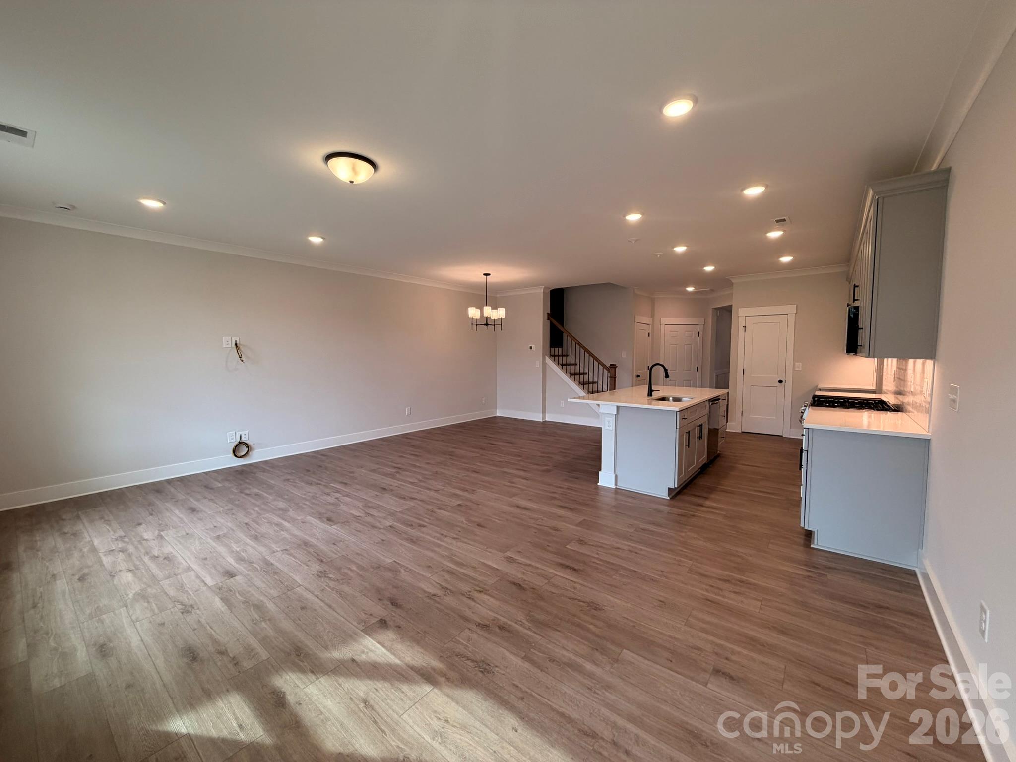 406 Blythe Townhome Lane Property Photo 6