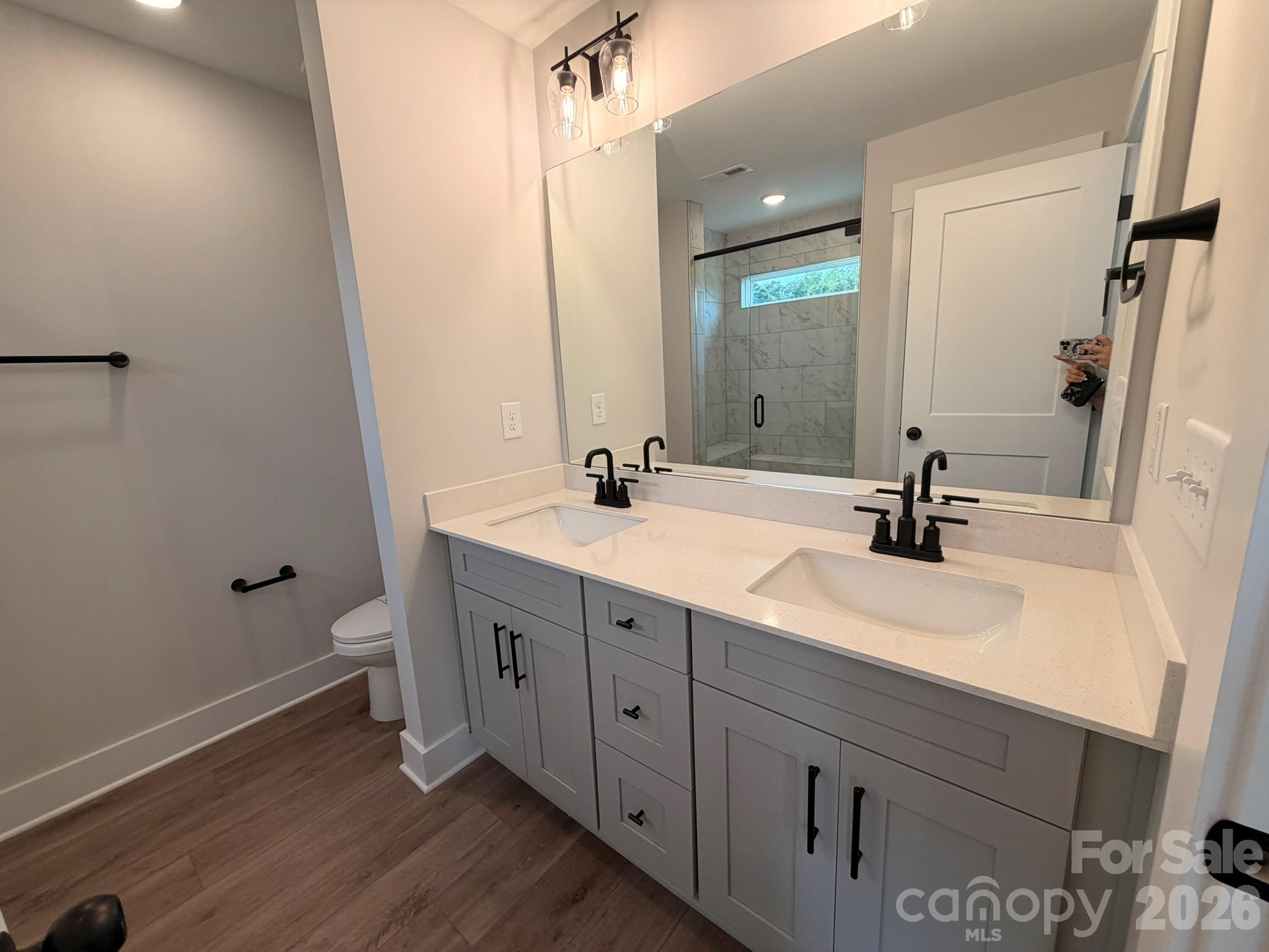 406 Blythe Townhome Lane Property Photo 15
