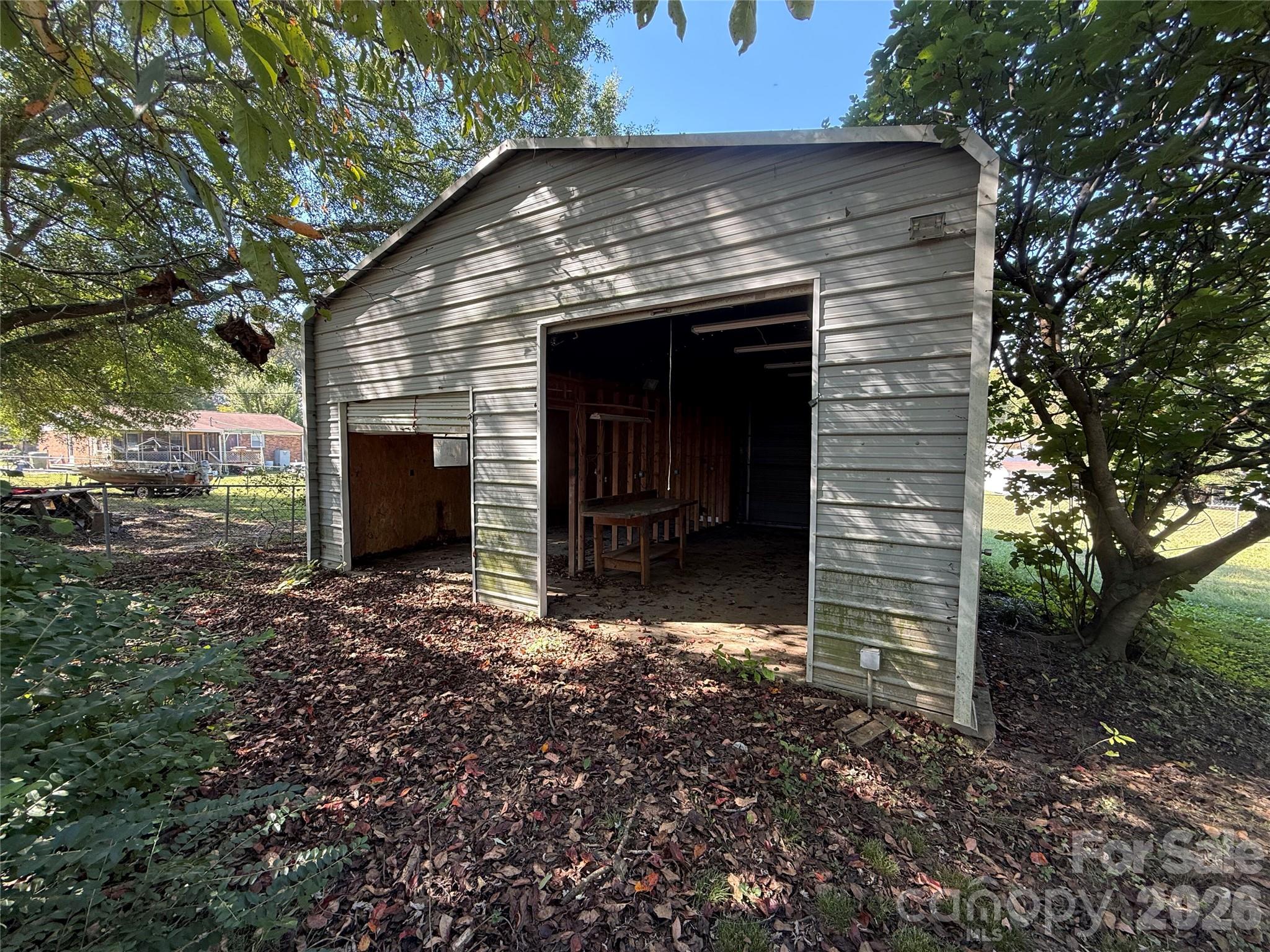 324 Briarwood Drive Property Photo 5