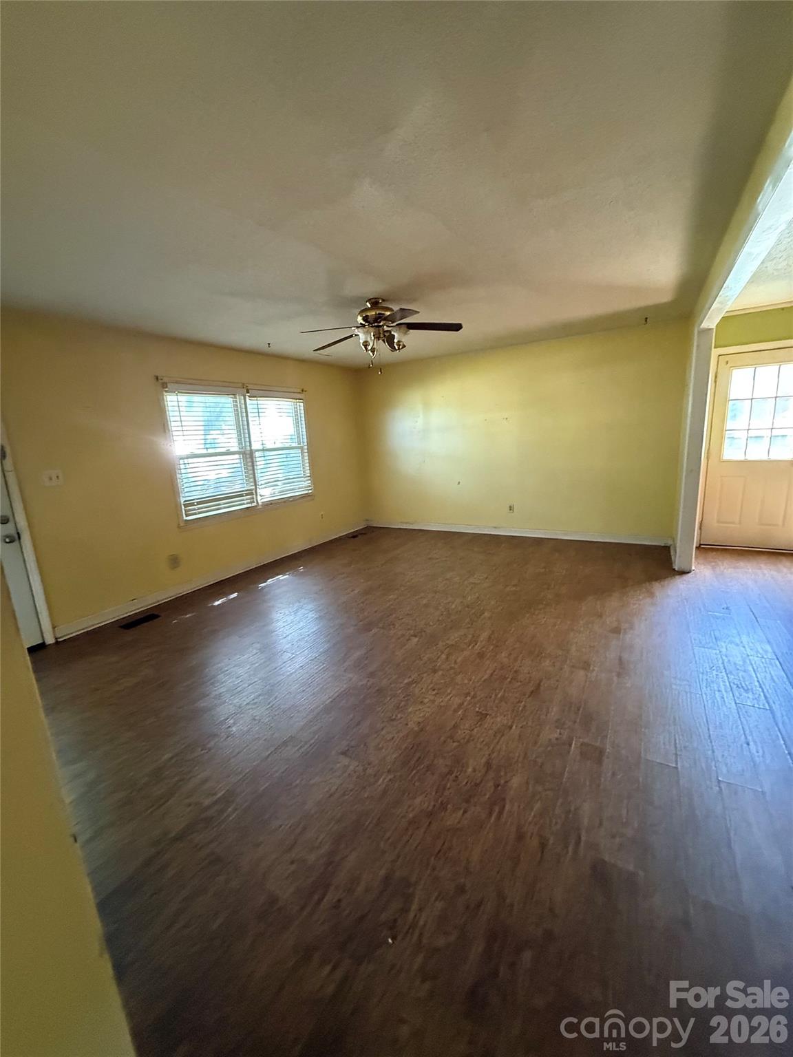 324 Briarwood Drive Property Photo 8