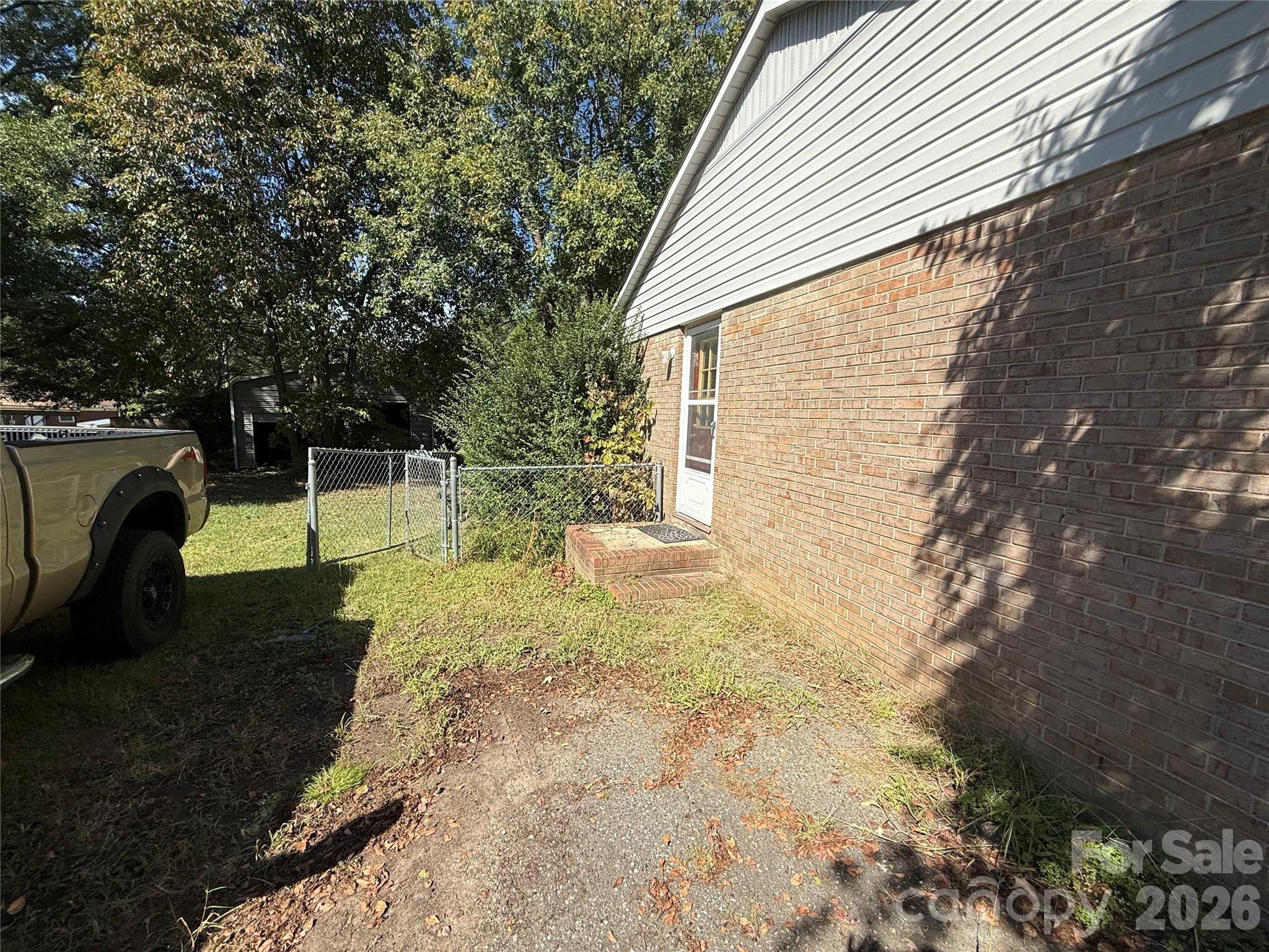 324 Briarwood Drive Property Photo 21