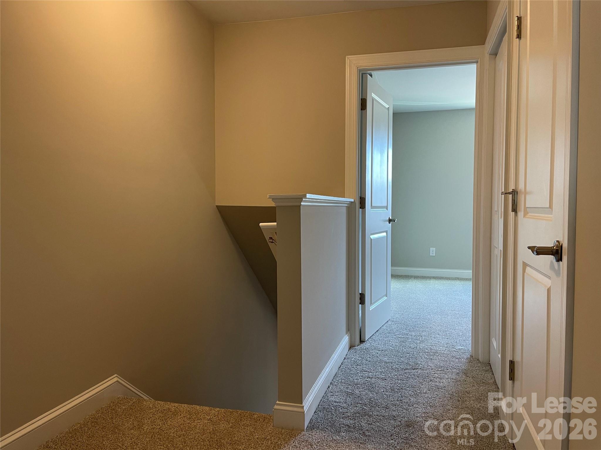 3927 Newhall Drive Property Photo 14