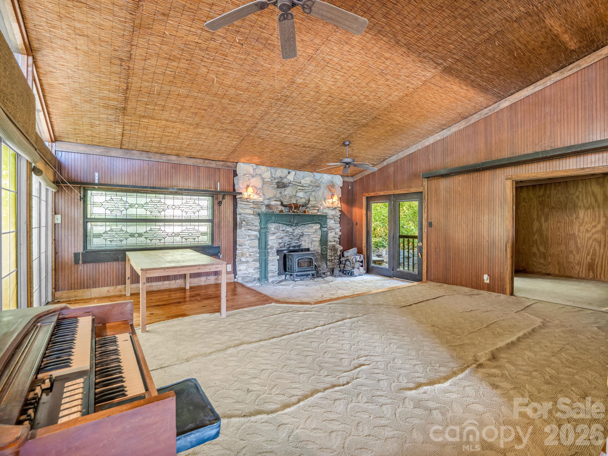 500 E Poplar Drive Property Photo 14