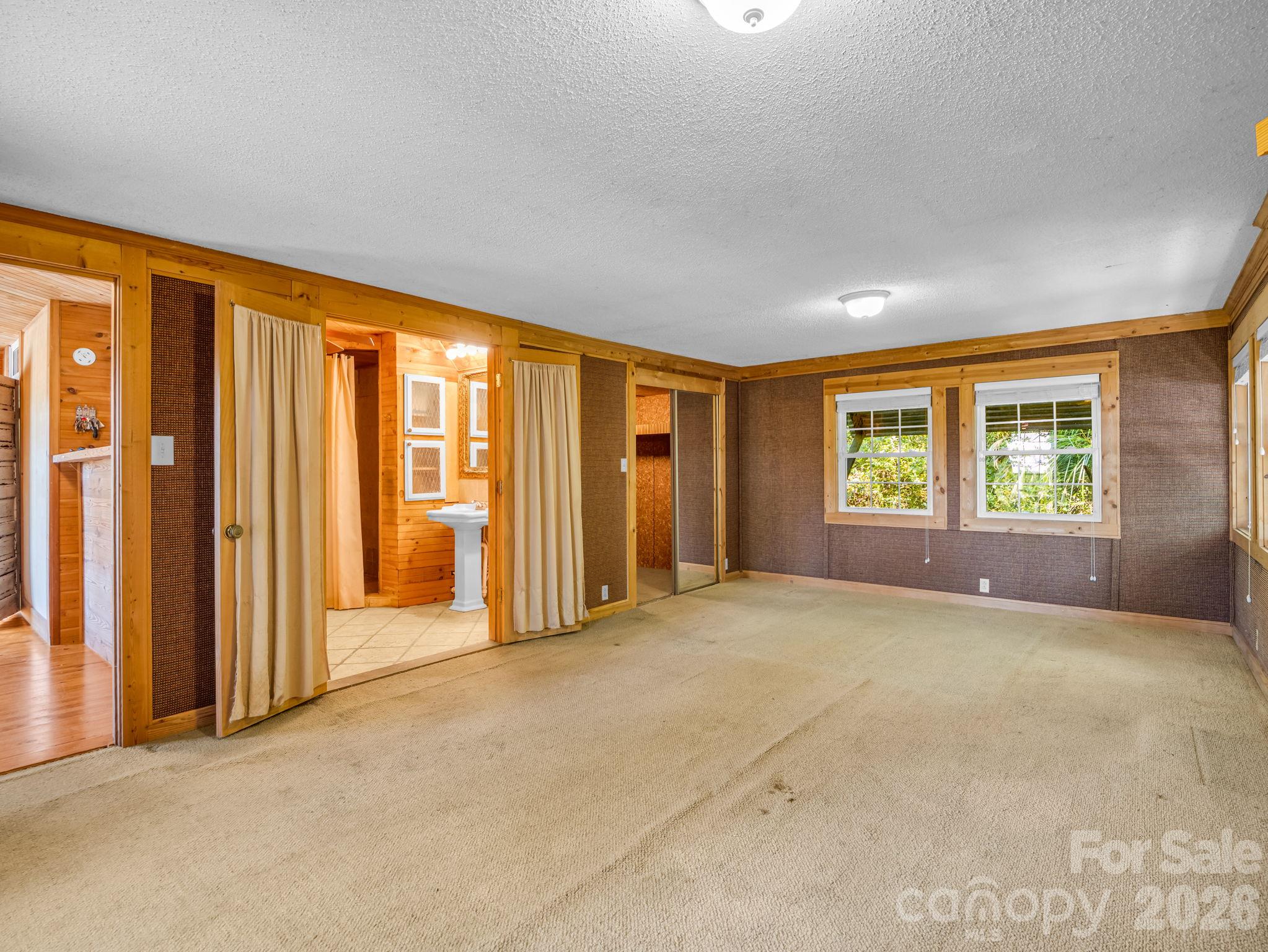 500 E Poplar Drive Property Photo 28