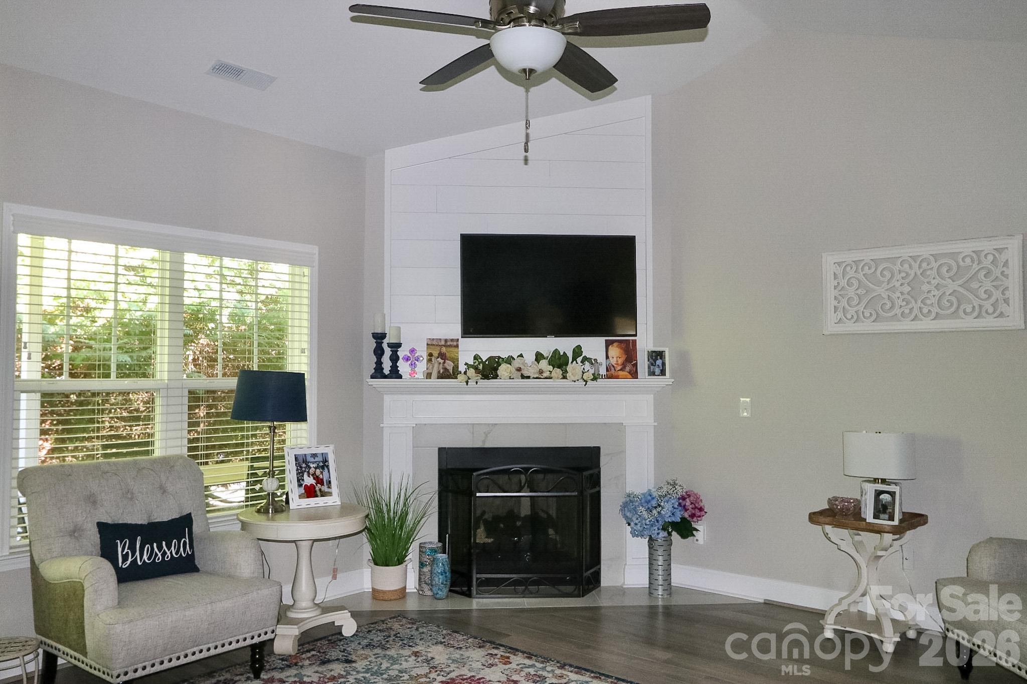 101 Parkview Drive Property Photo 4