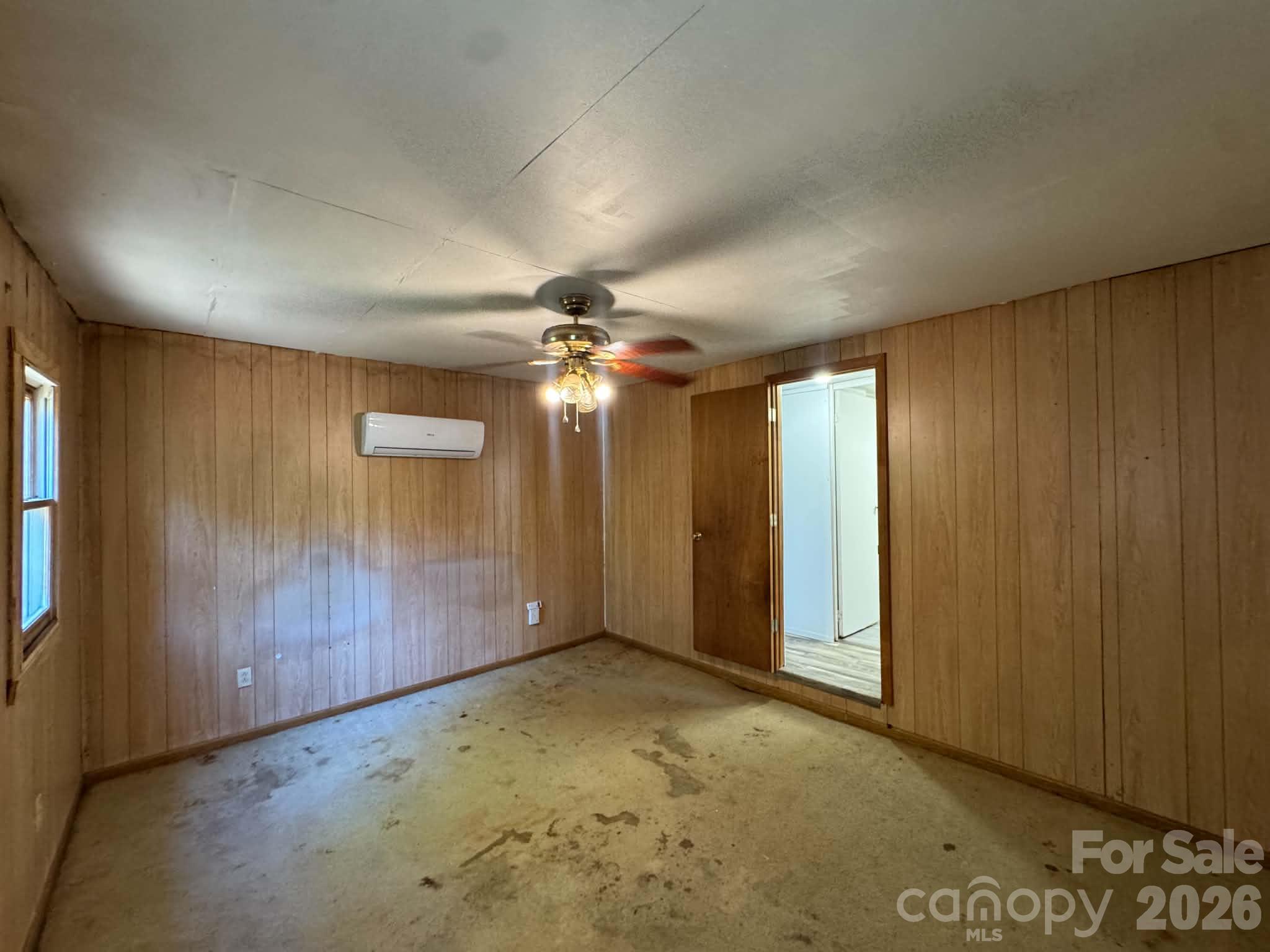 118 Hamlet Place Property Photo 14