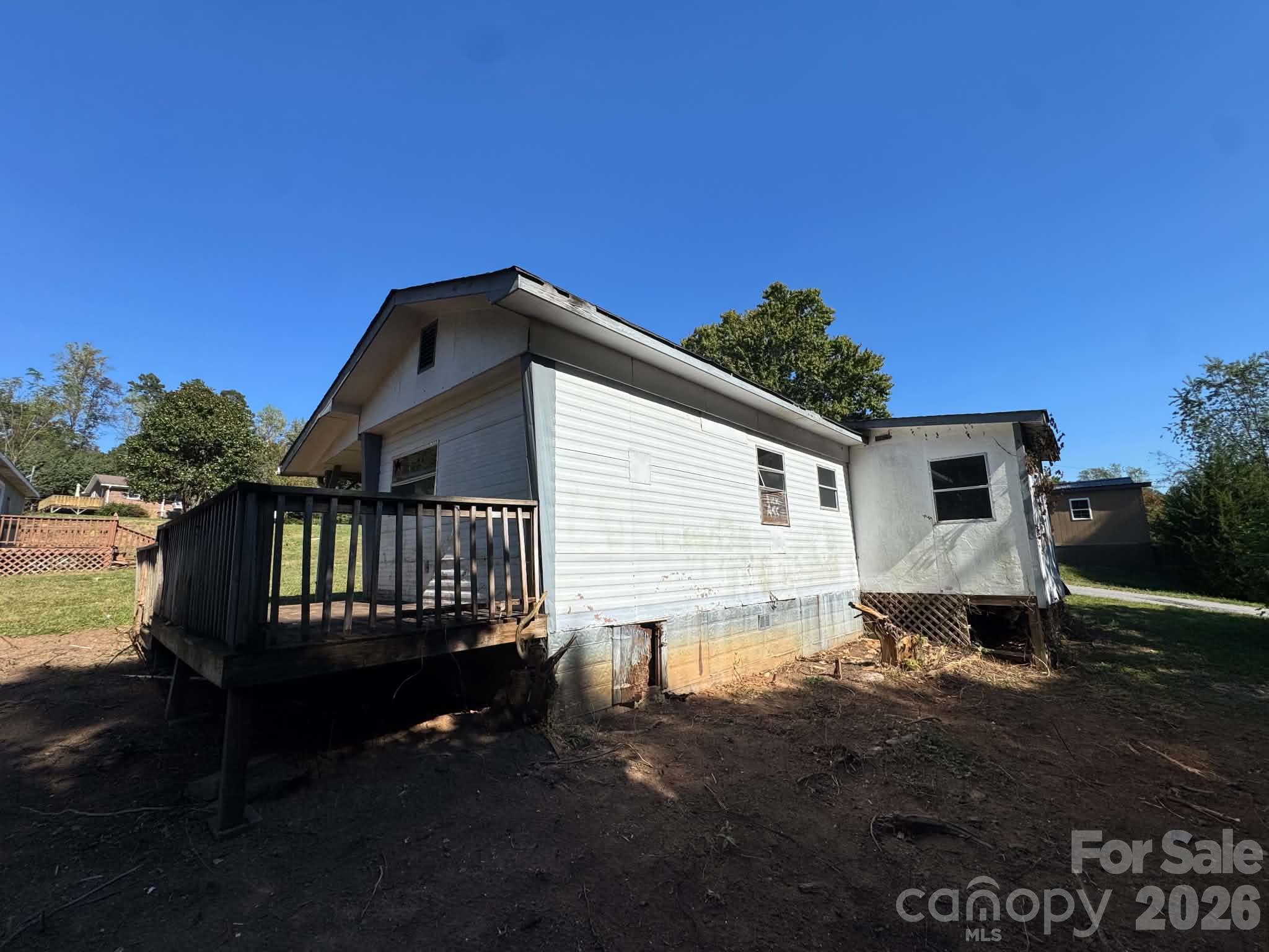 118 Hamlet Place Property Photo 25