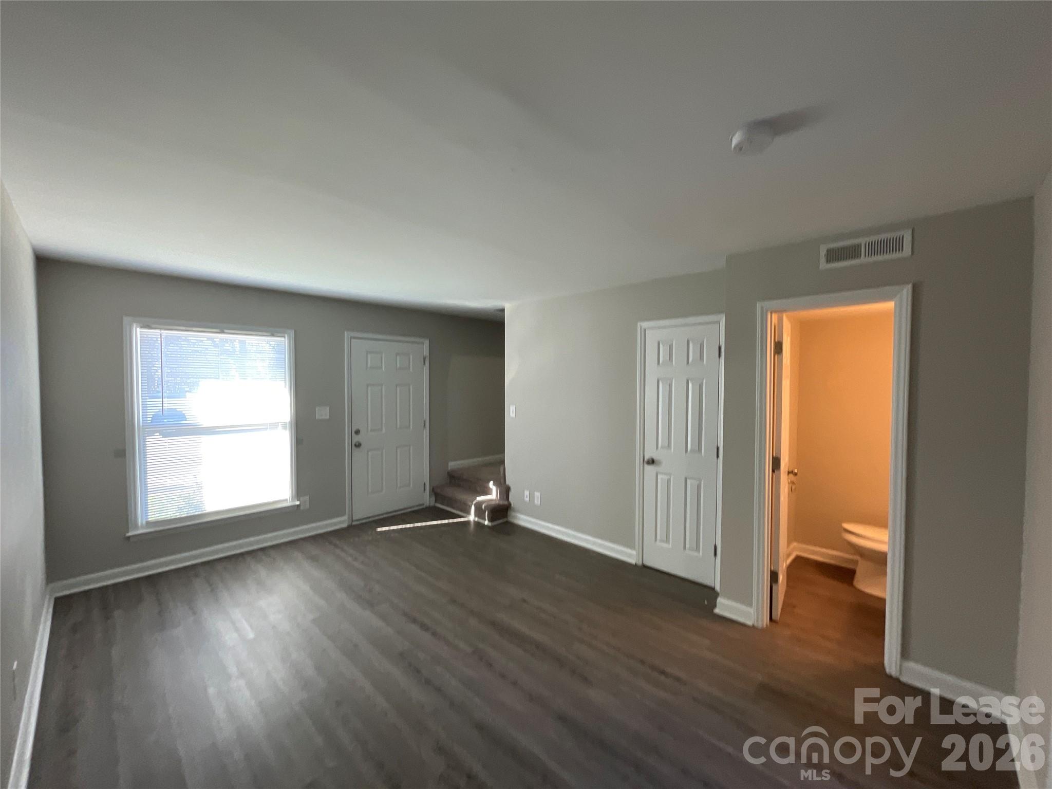 206 E Glendale Avenue 3 Property Photo 15