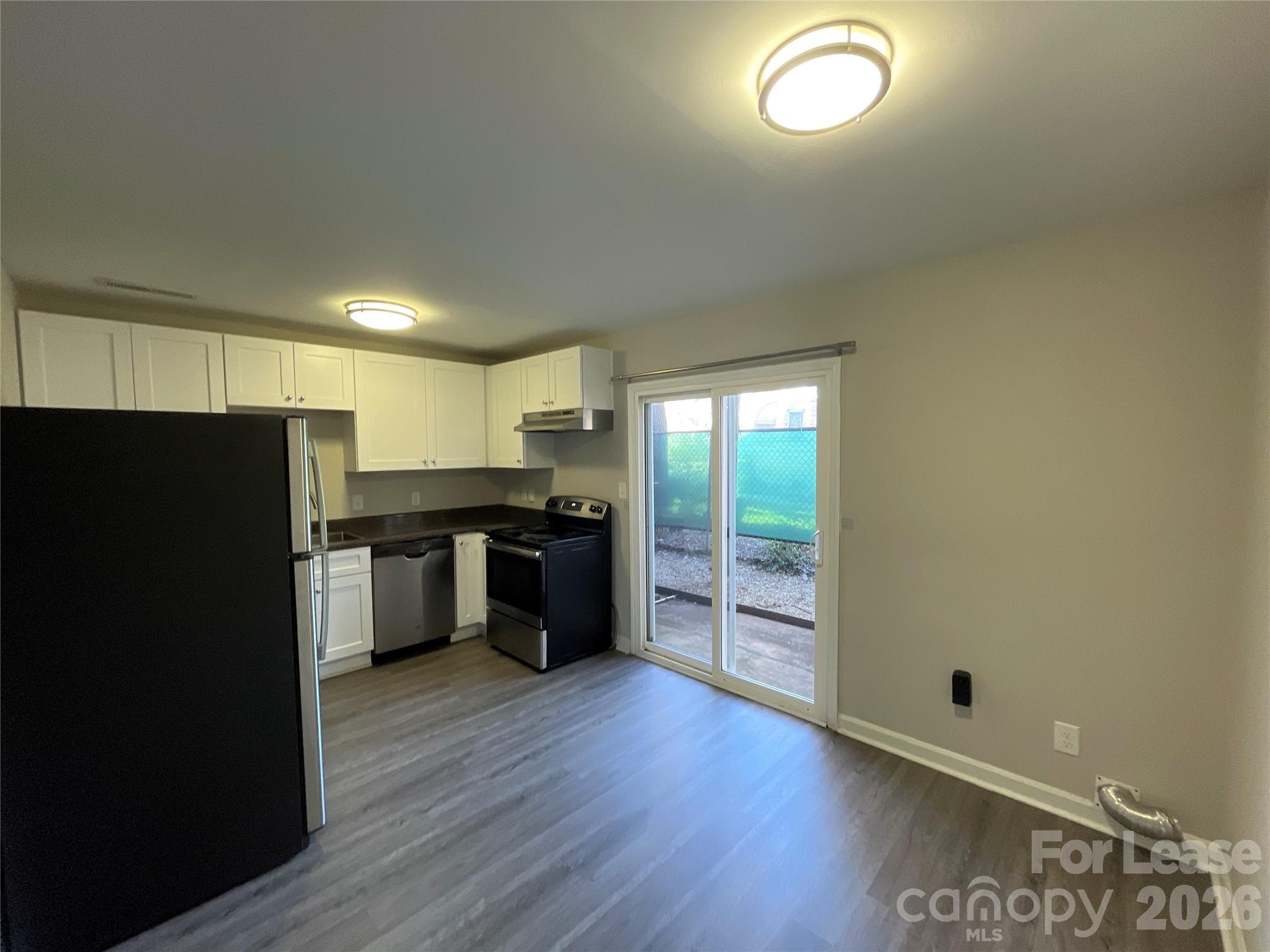 206 E Glendale Avenue 3 Property Photo 19