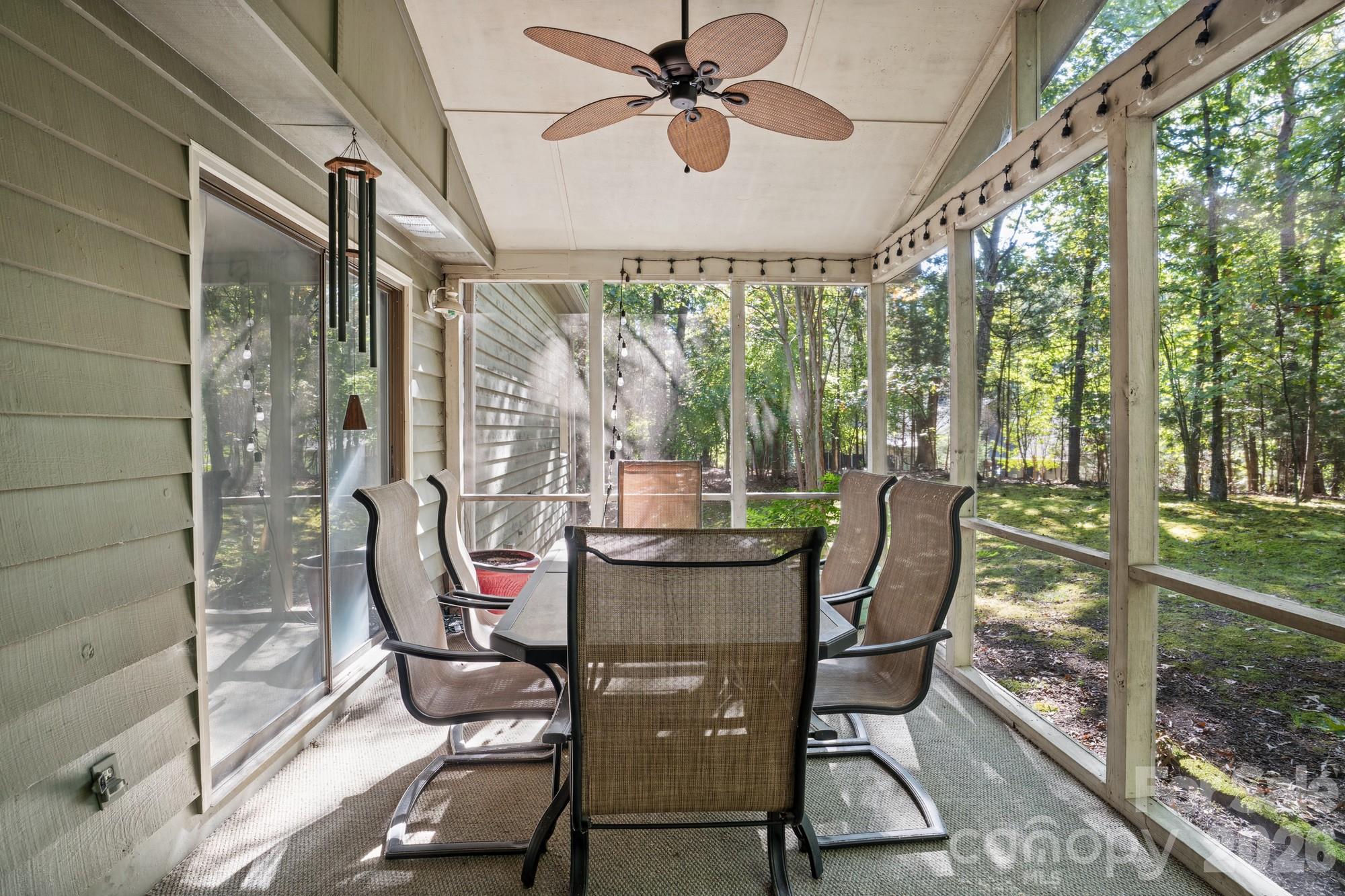 16 Woodvine Lane Property Photo 4
