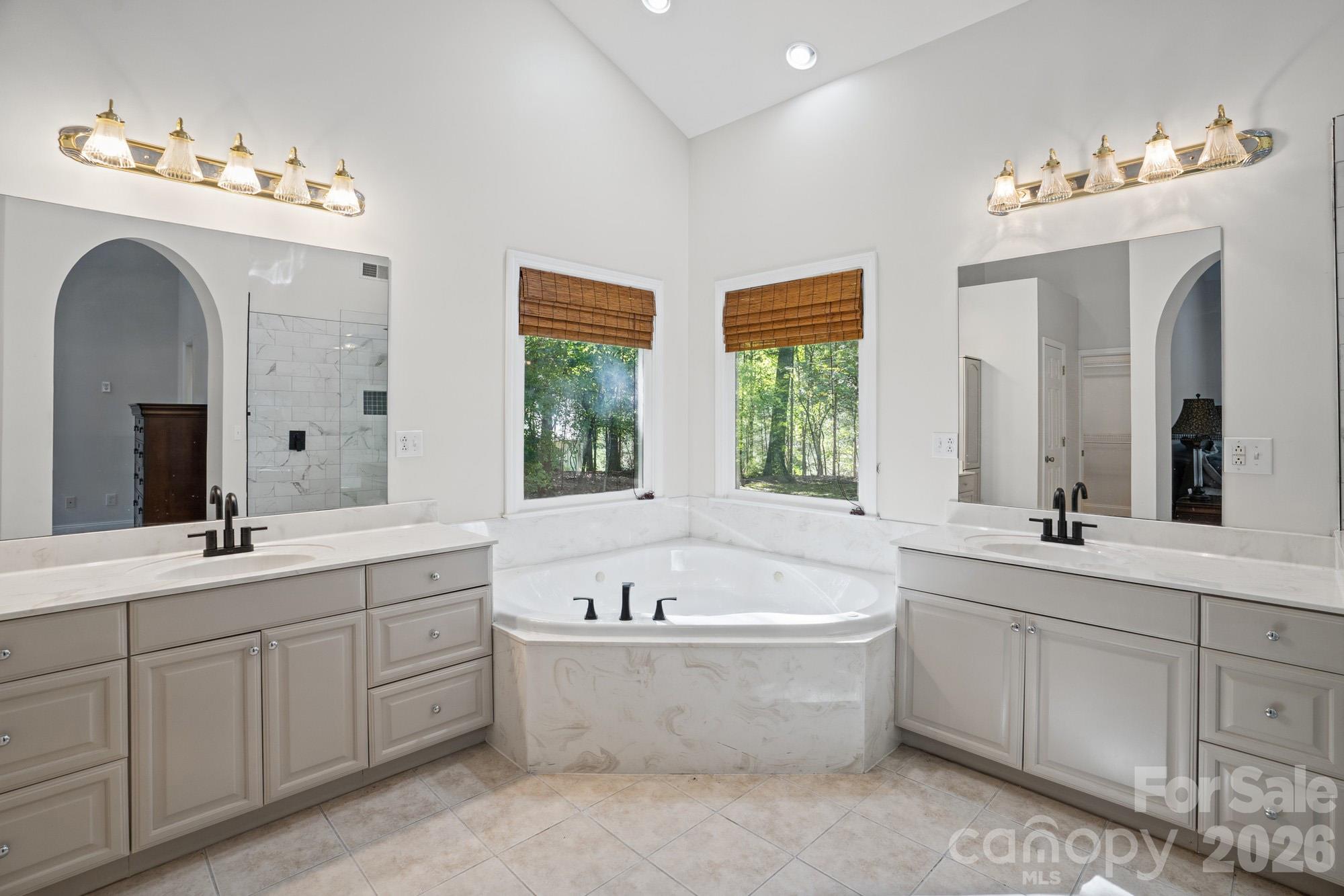 16 Woodvine Lane Property Photo 7