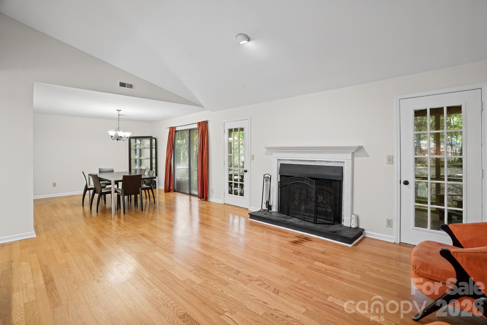 16 Woodvine Lane Property Photo 21