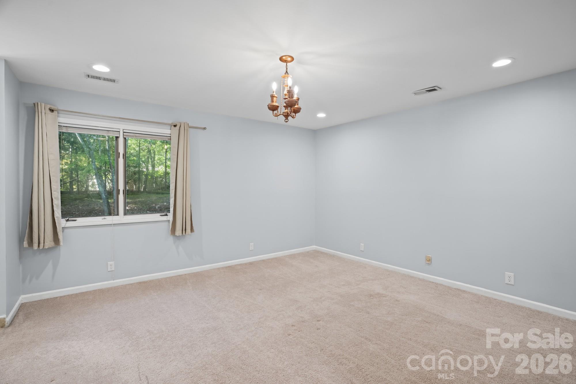 16 Woodvine Lane Property Photo 26