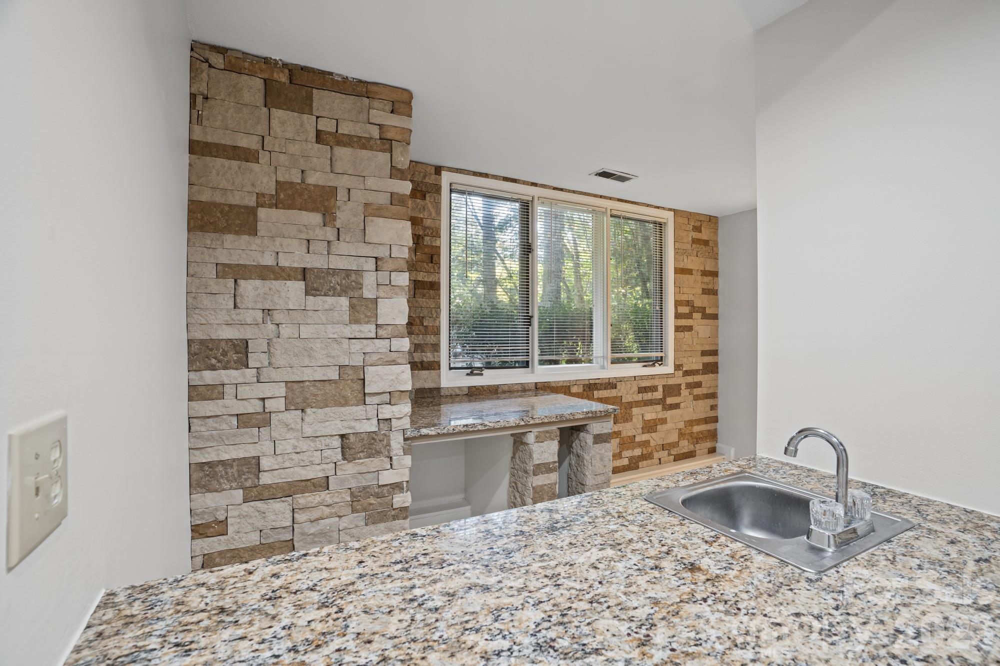 16 Woodvine Lane Property Photo 36