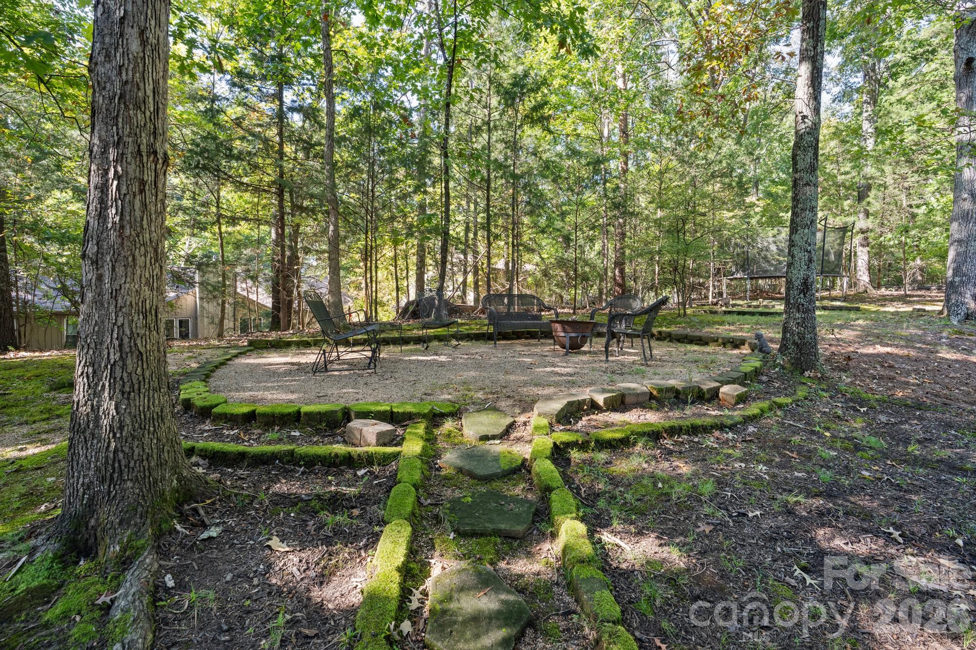 16 Woodvine Lane Property Photo 43