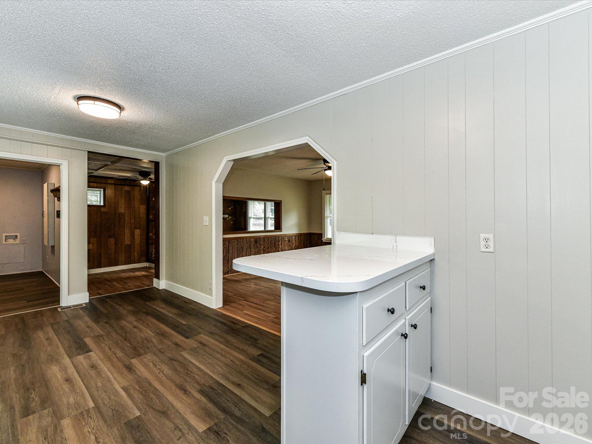 205 Oakland Street Property Photo 16