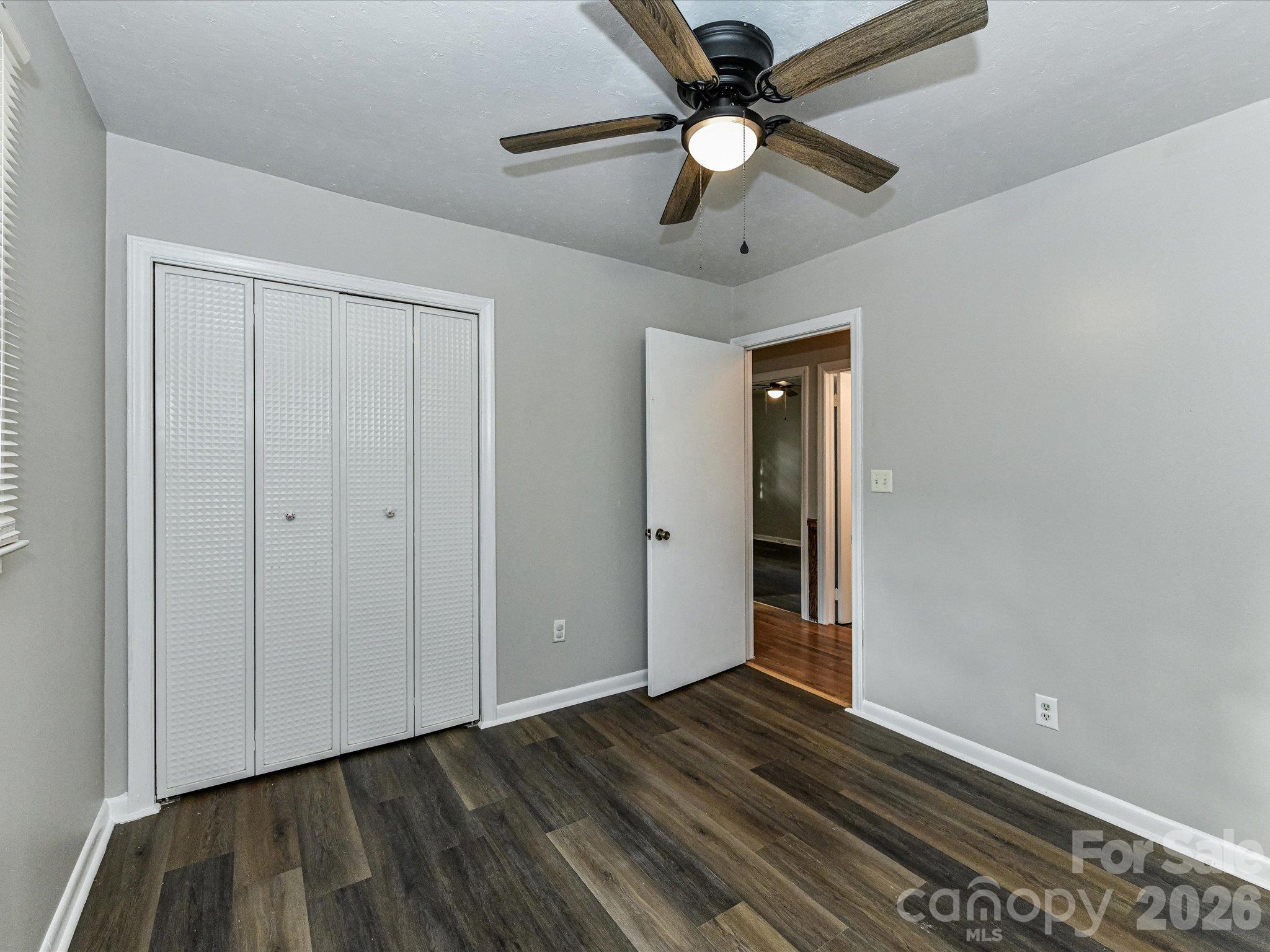 205 Oakland Street Property Photo 27