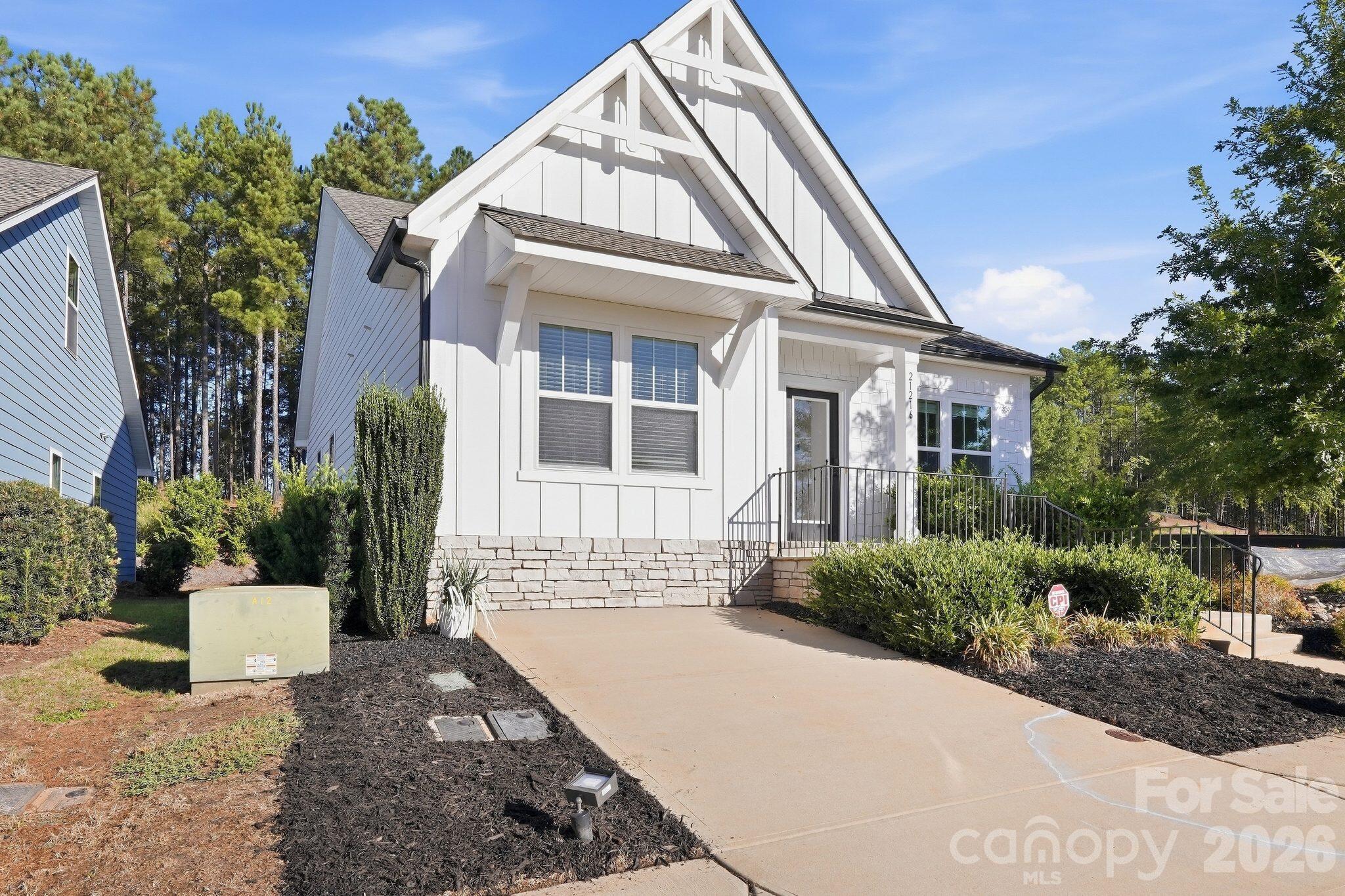 21216 Sanctuary Drive Property Photo 4