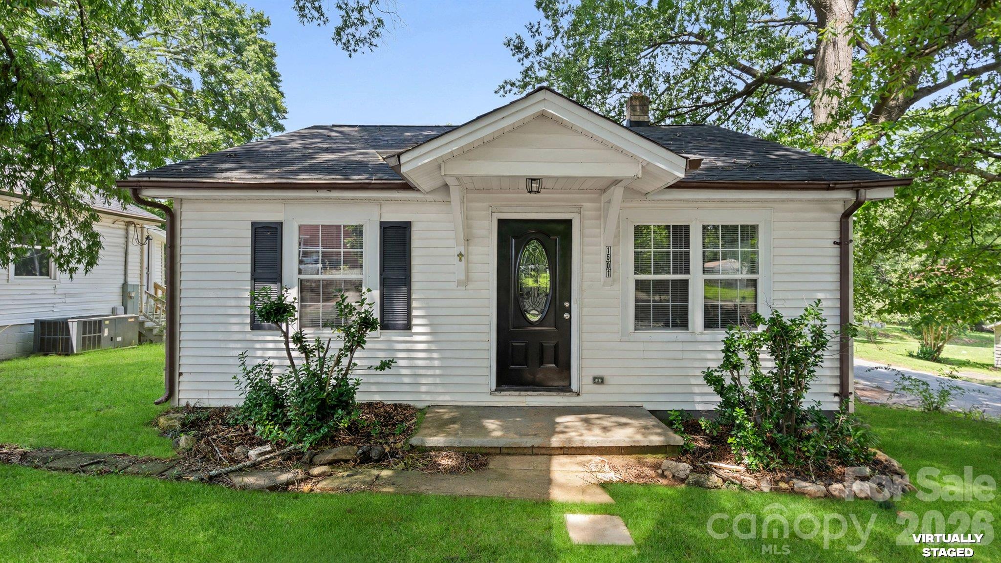 1501 Madison Street Property Photo 1