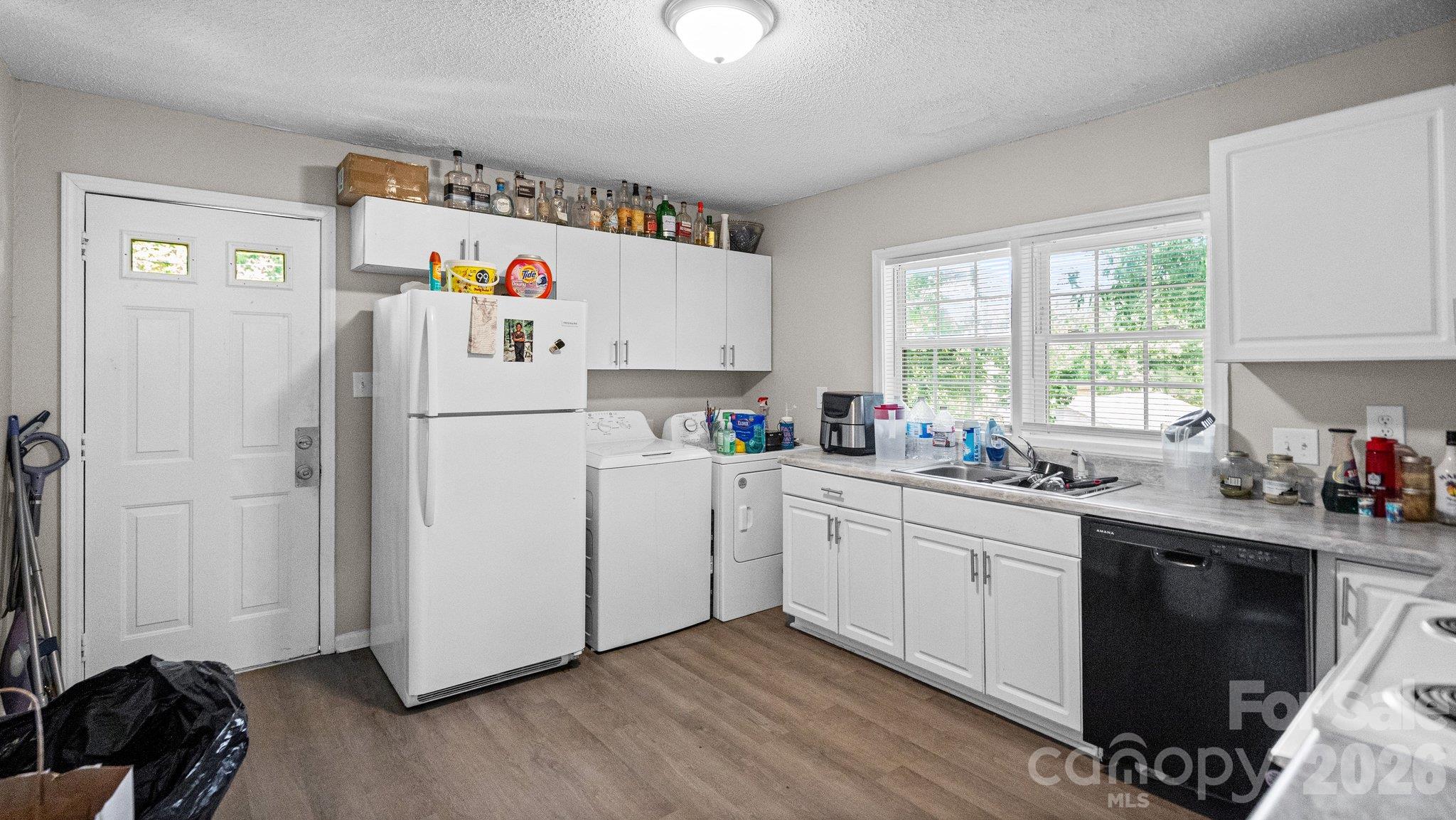 1501 Madison Street Property Photo 8