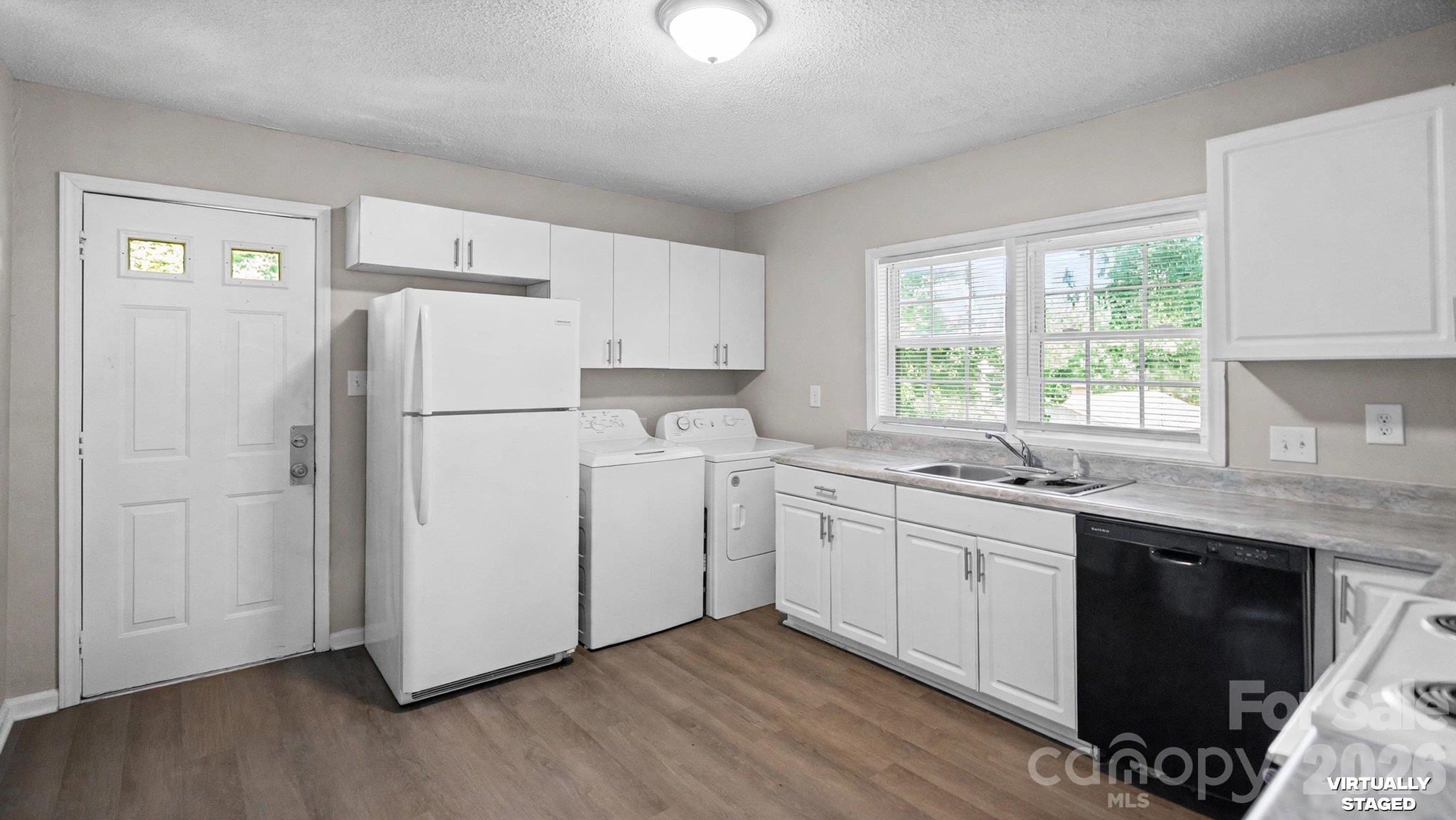 1501 Madison Street Property Photo 9