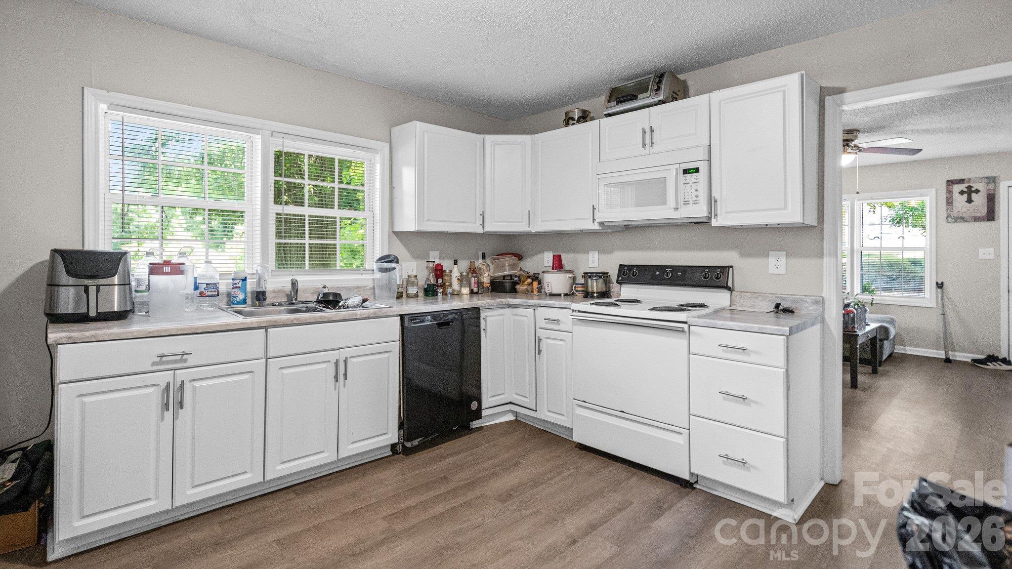 1501 Madison Street Property Photo 10