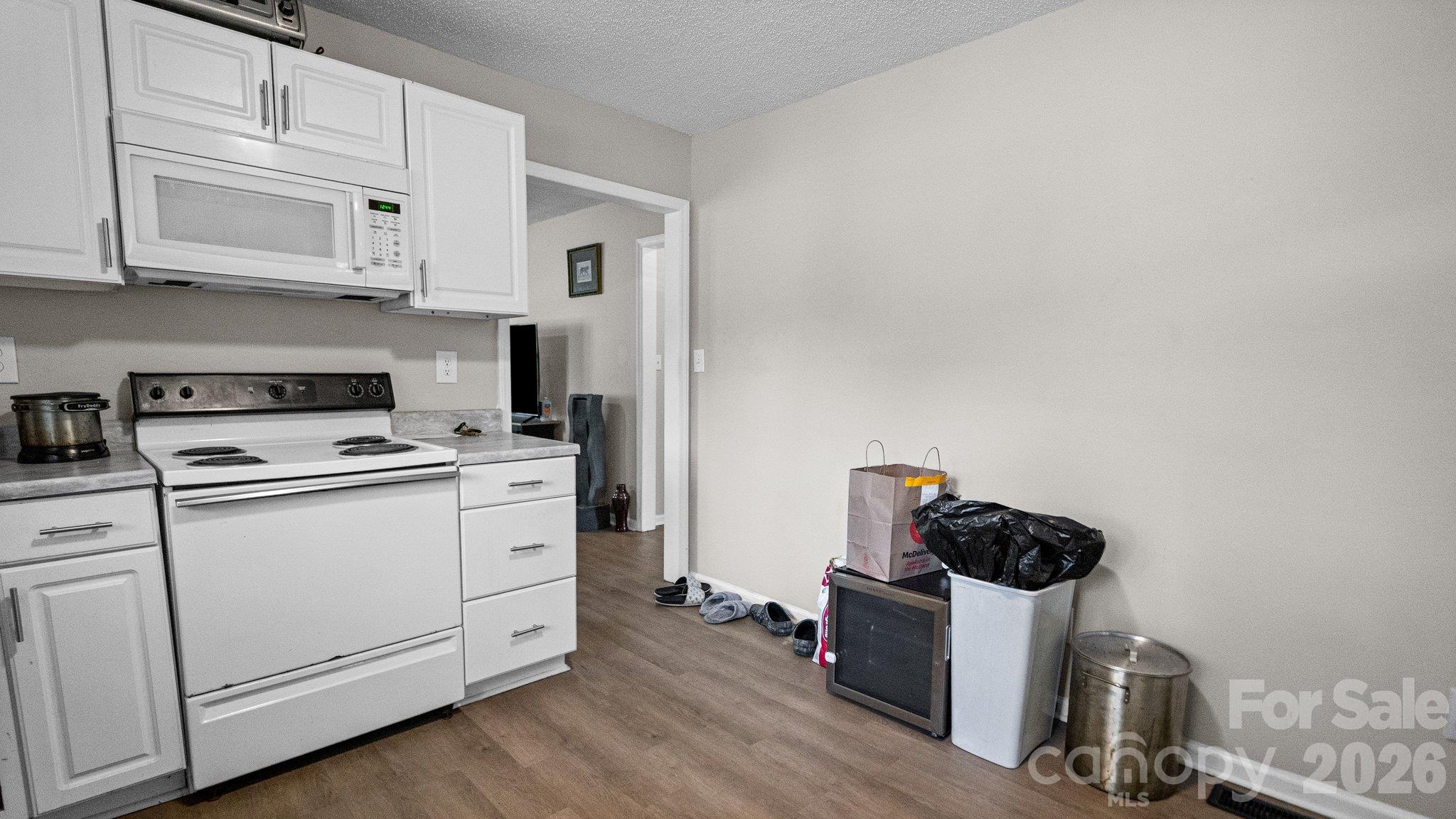 1501 Madison Street Property Photo 12