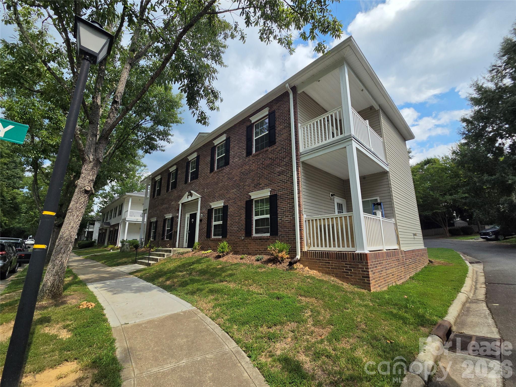 21510 Aftonshire Drive Property Photo 2