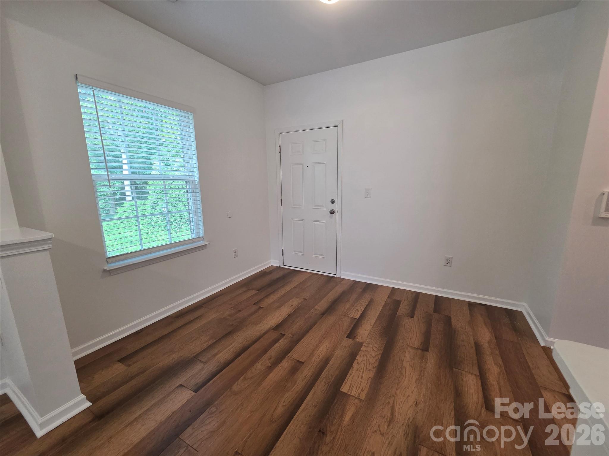 21510 Aftonshire Drive Property Photo 6