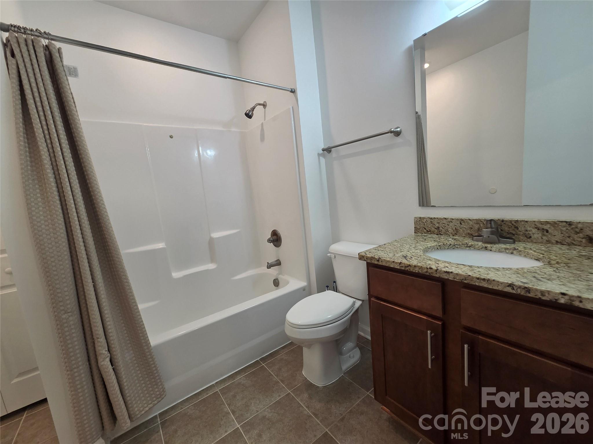 21510 Aftonshire Drive Property Photo 10