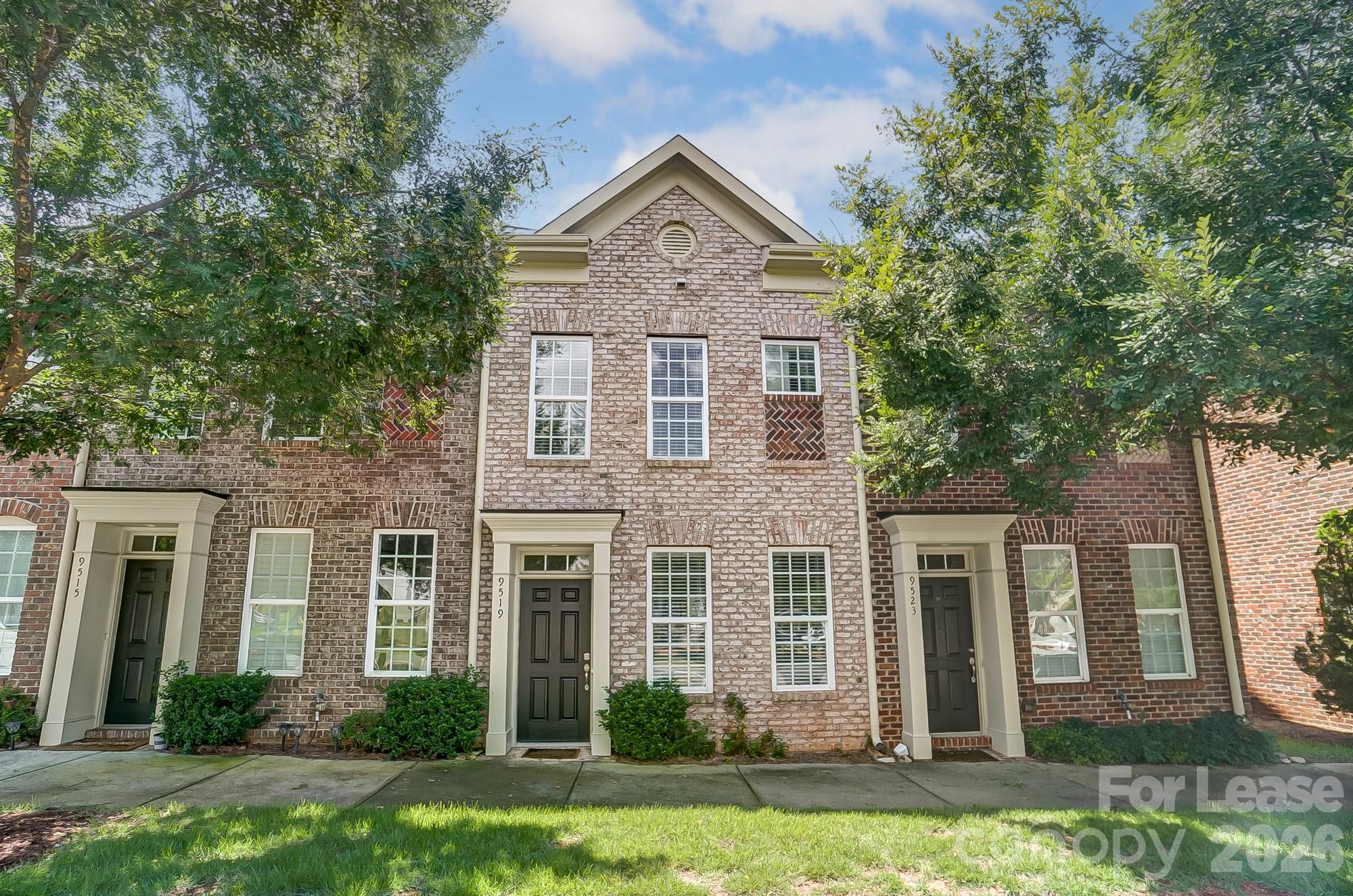 9519 Longstone Lane Property Photo 1