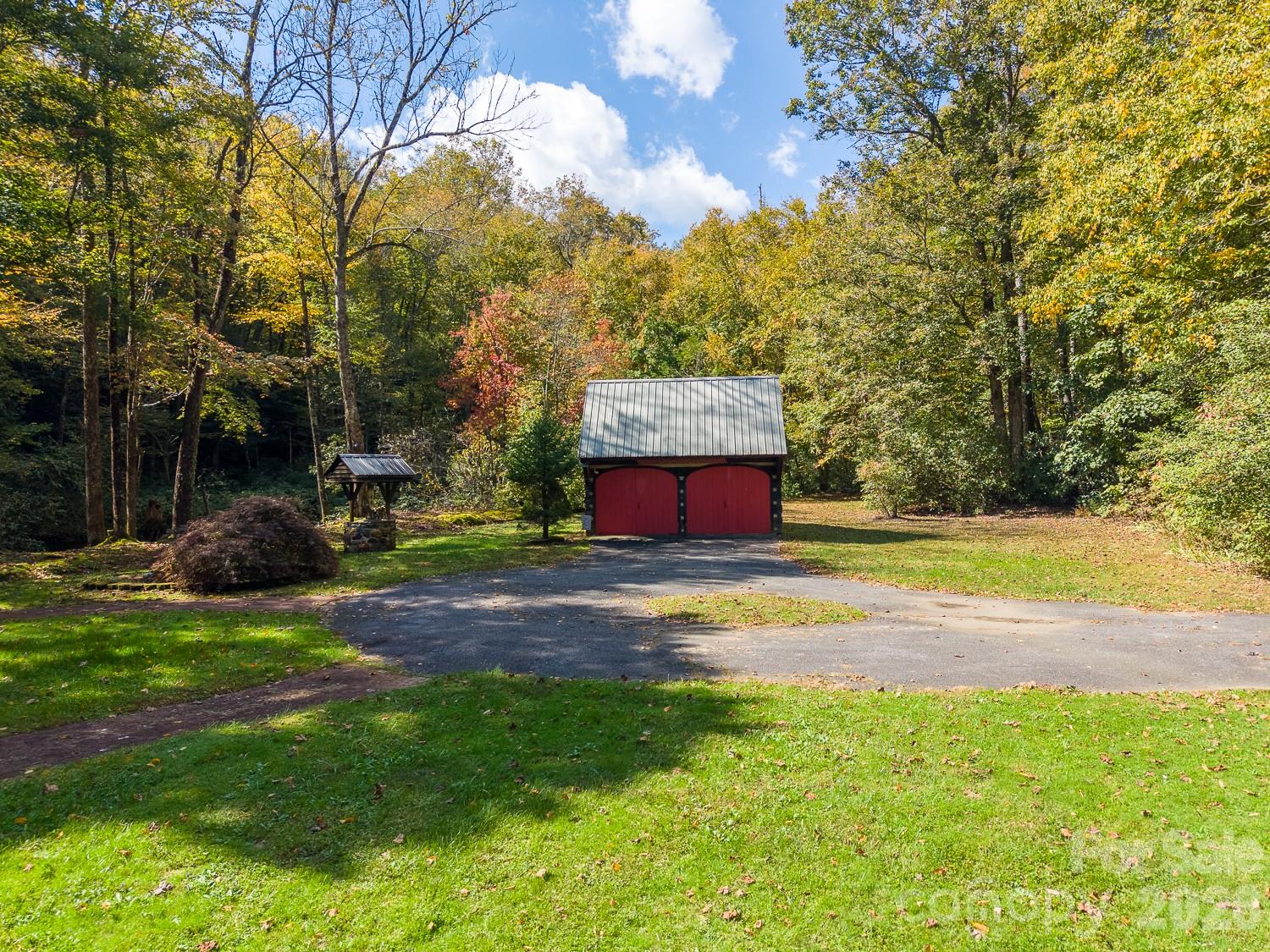 7810 Little Snowbird Road Property Photo 6