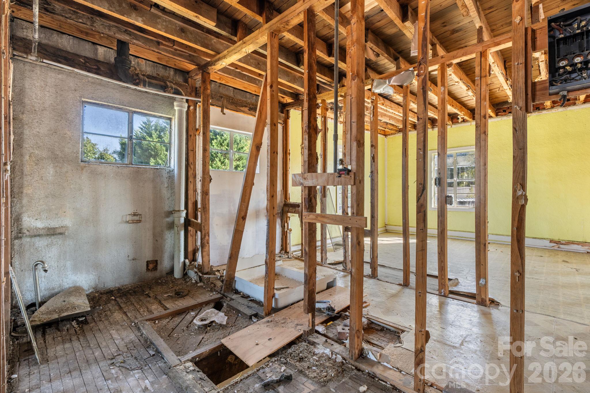 113 E Main Street Property Photo 26