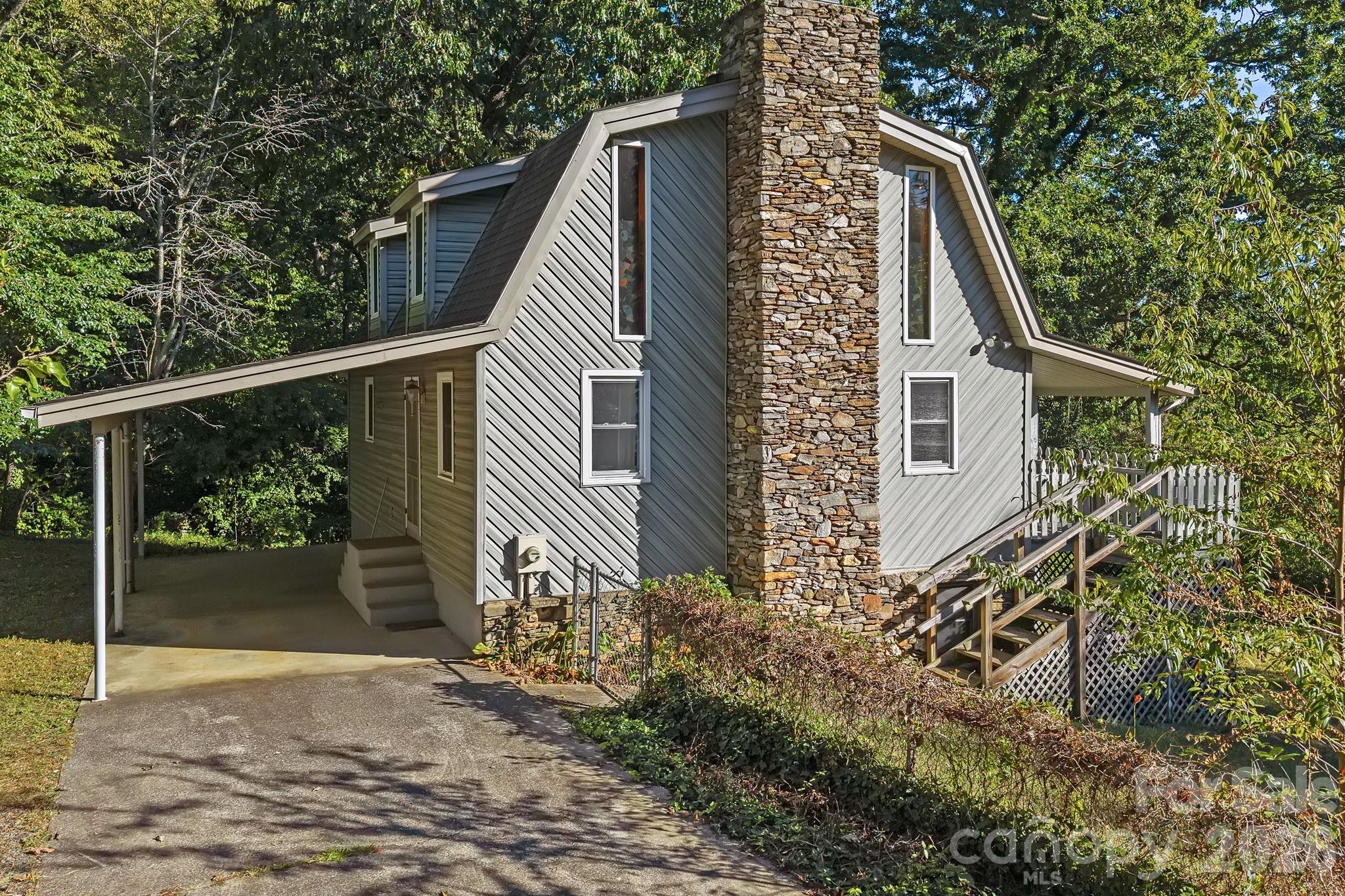 88 Bull Mountain Road Property Photo 2