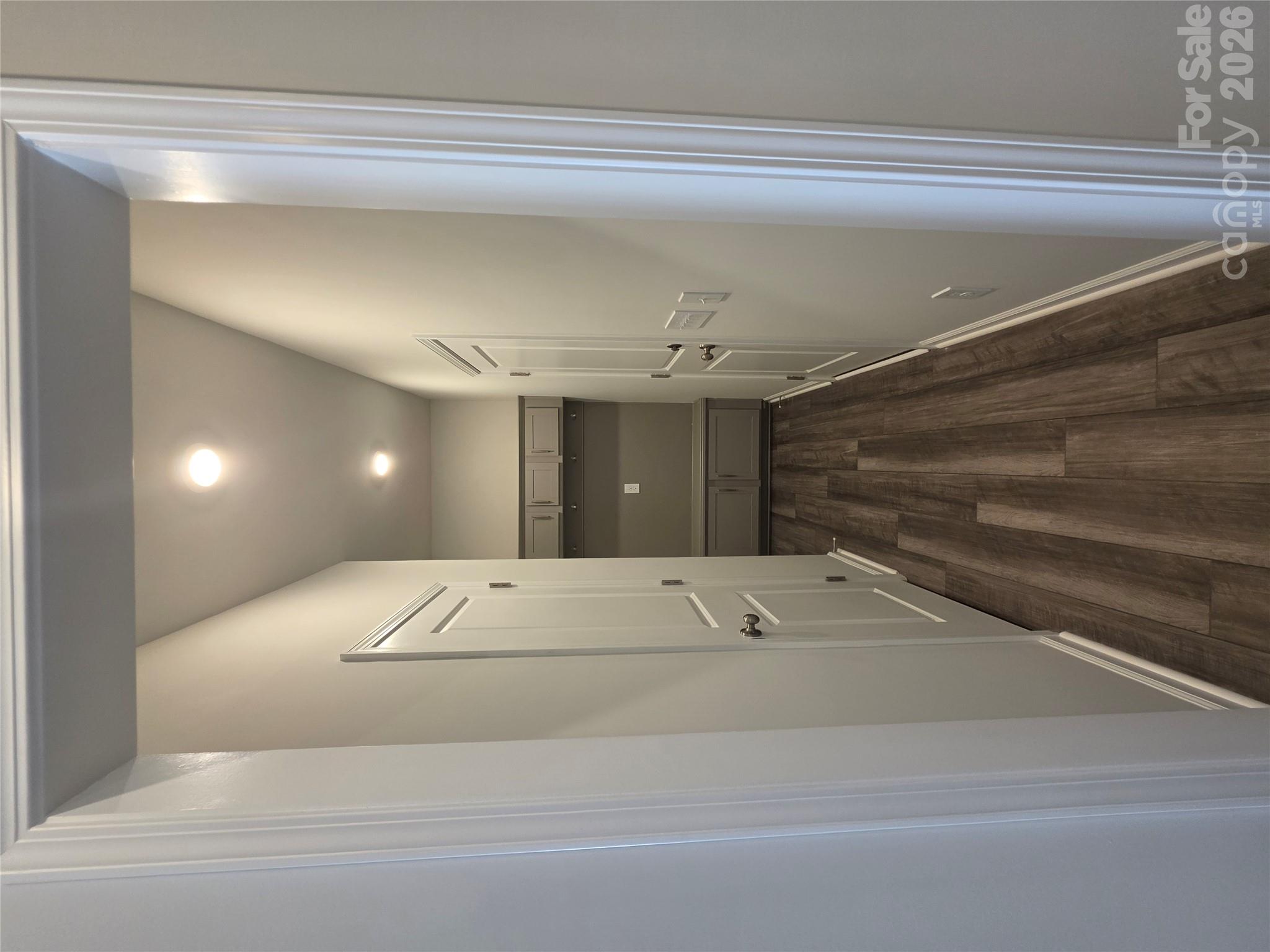 6318 Abelia Avenue Property Photo 3