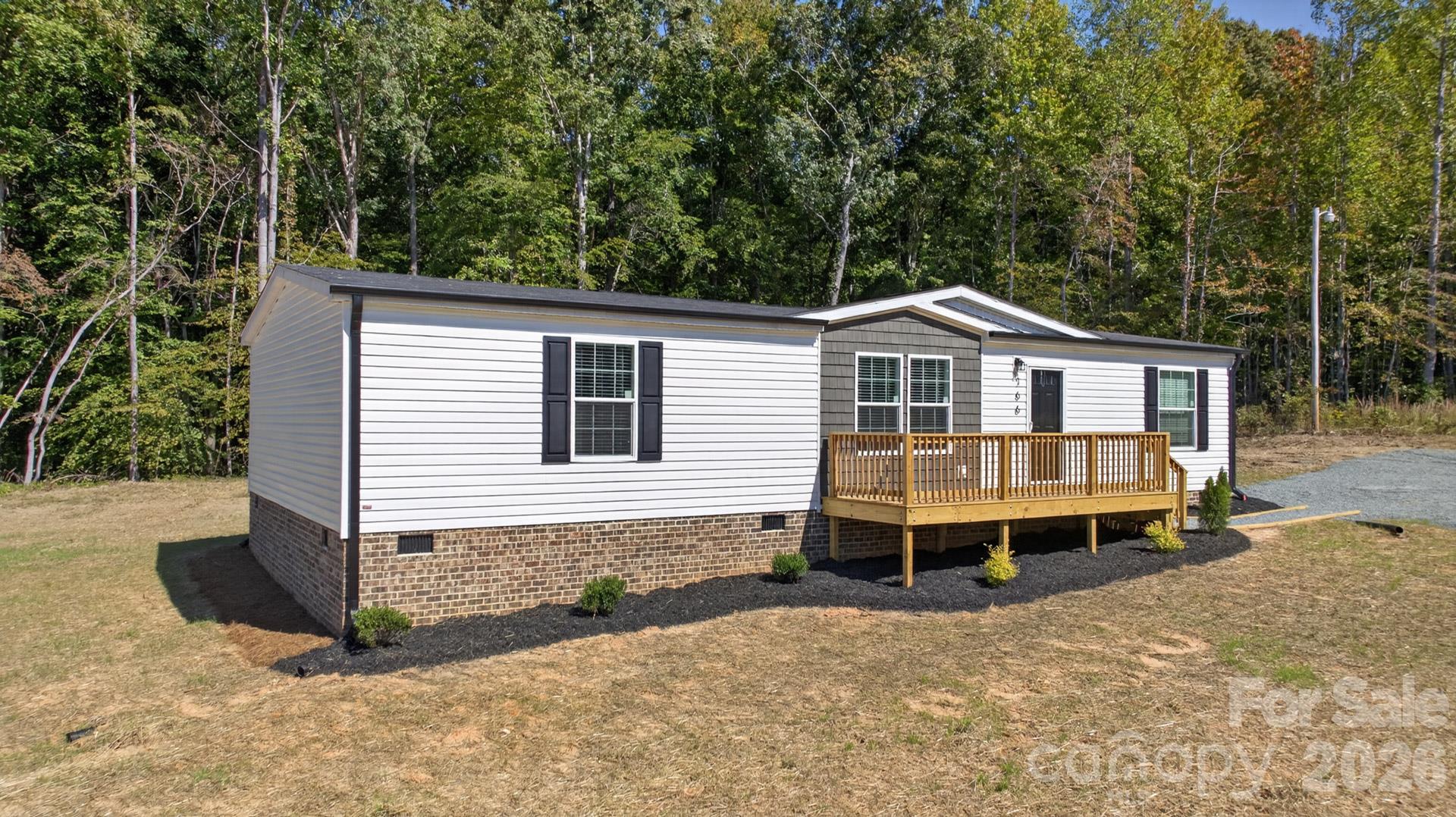 166 Christophers Court Property Photo 3