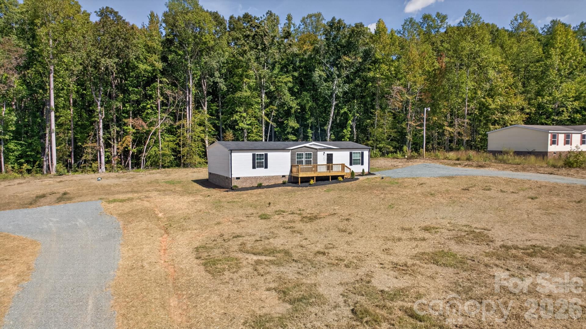 166 Christophers Court Property Photo 4