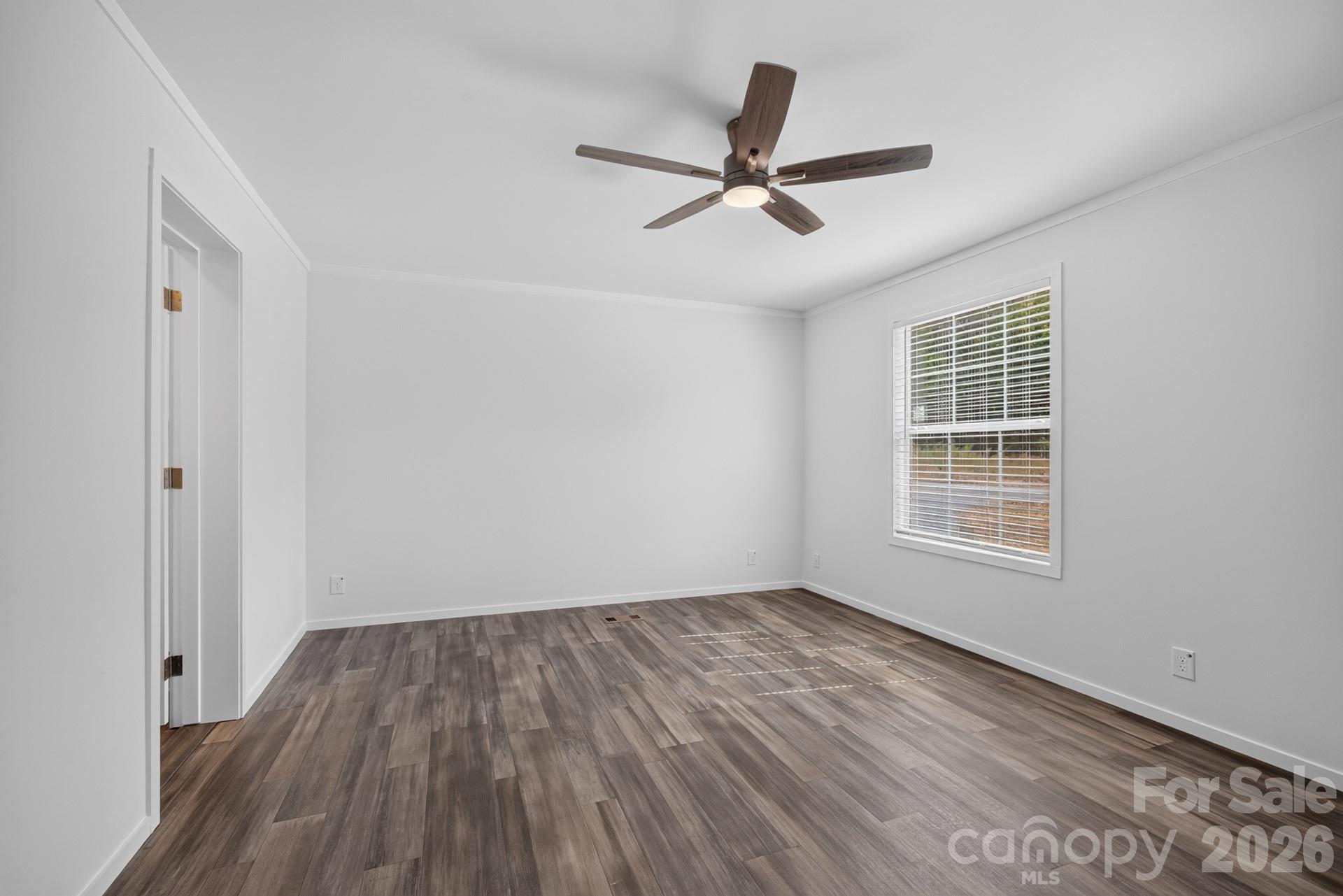 166 Christophers Court Property Photo 19